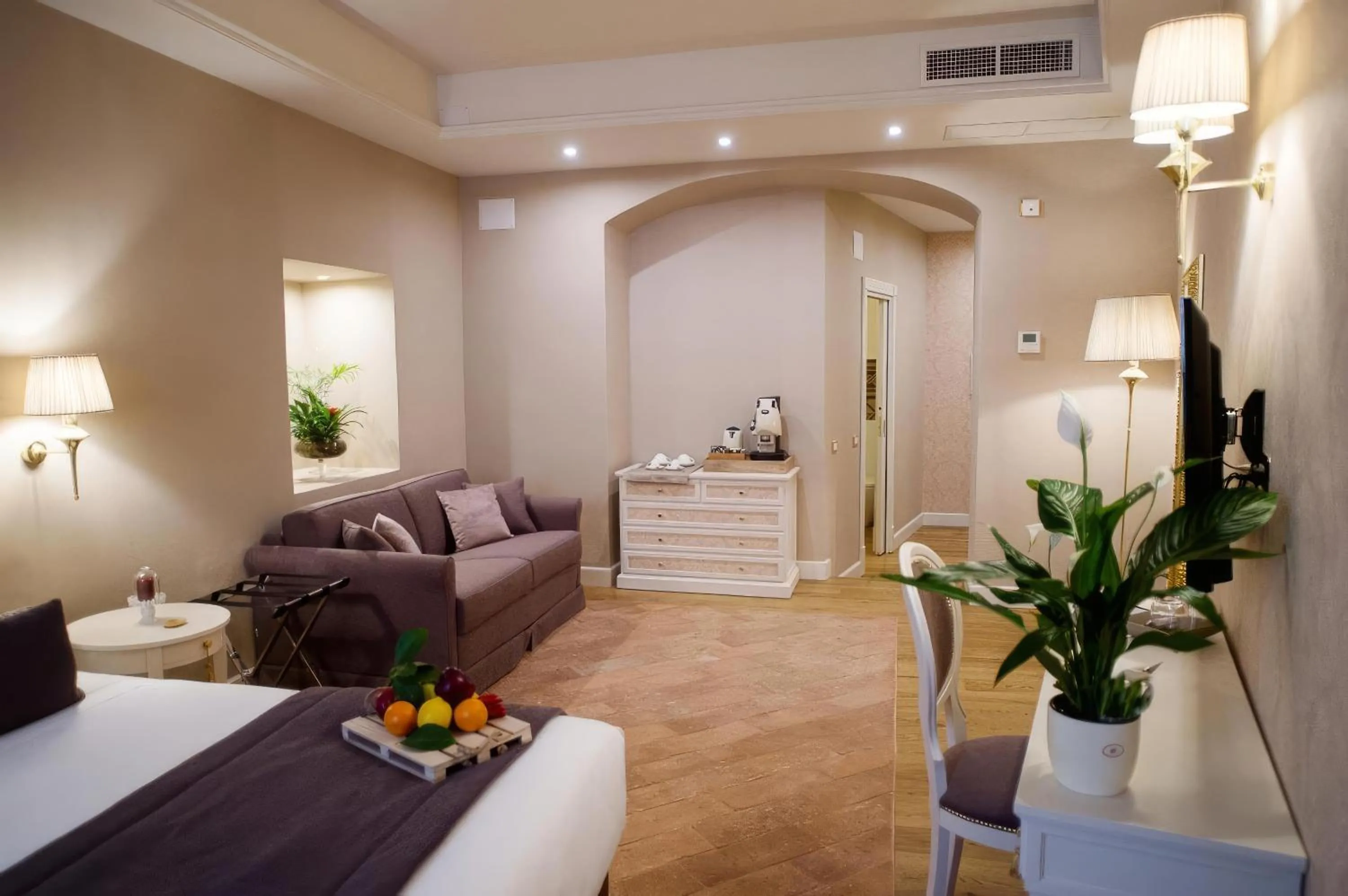 Bedroom in San Gemini Palace