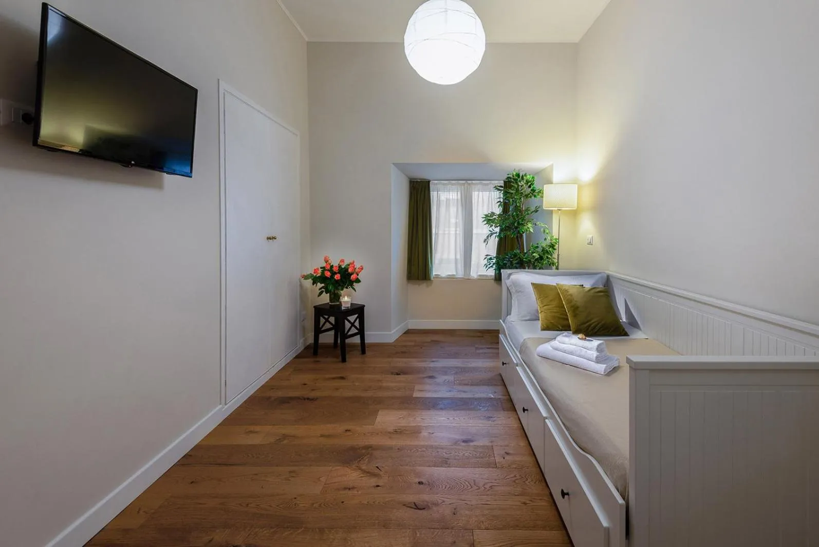 TV and multimedia, Bed in Tula Inn