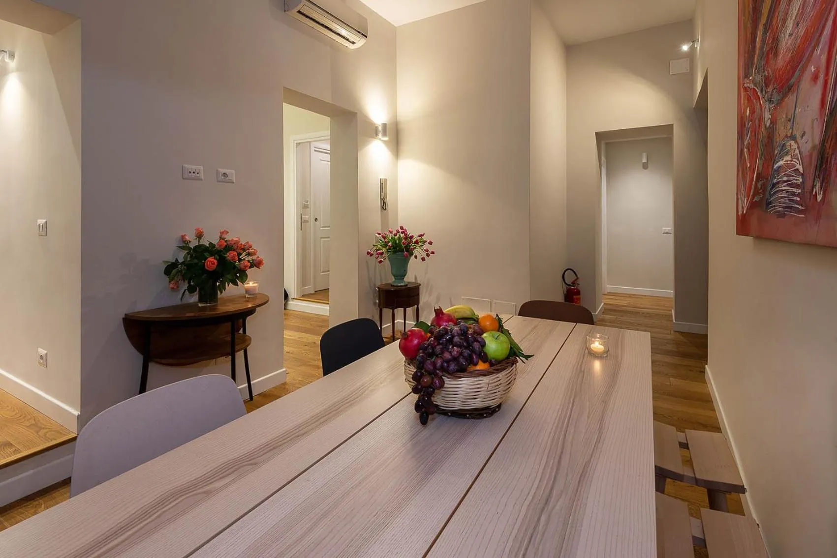 Living room in Tula Inn