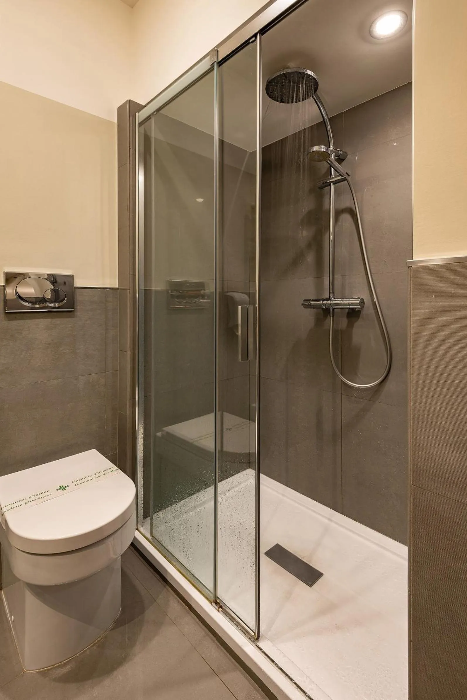 Bathroom in Tula Inn