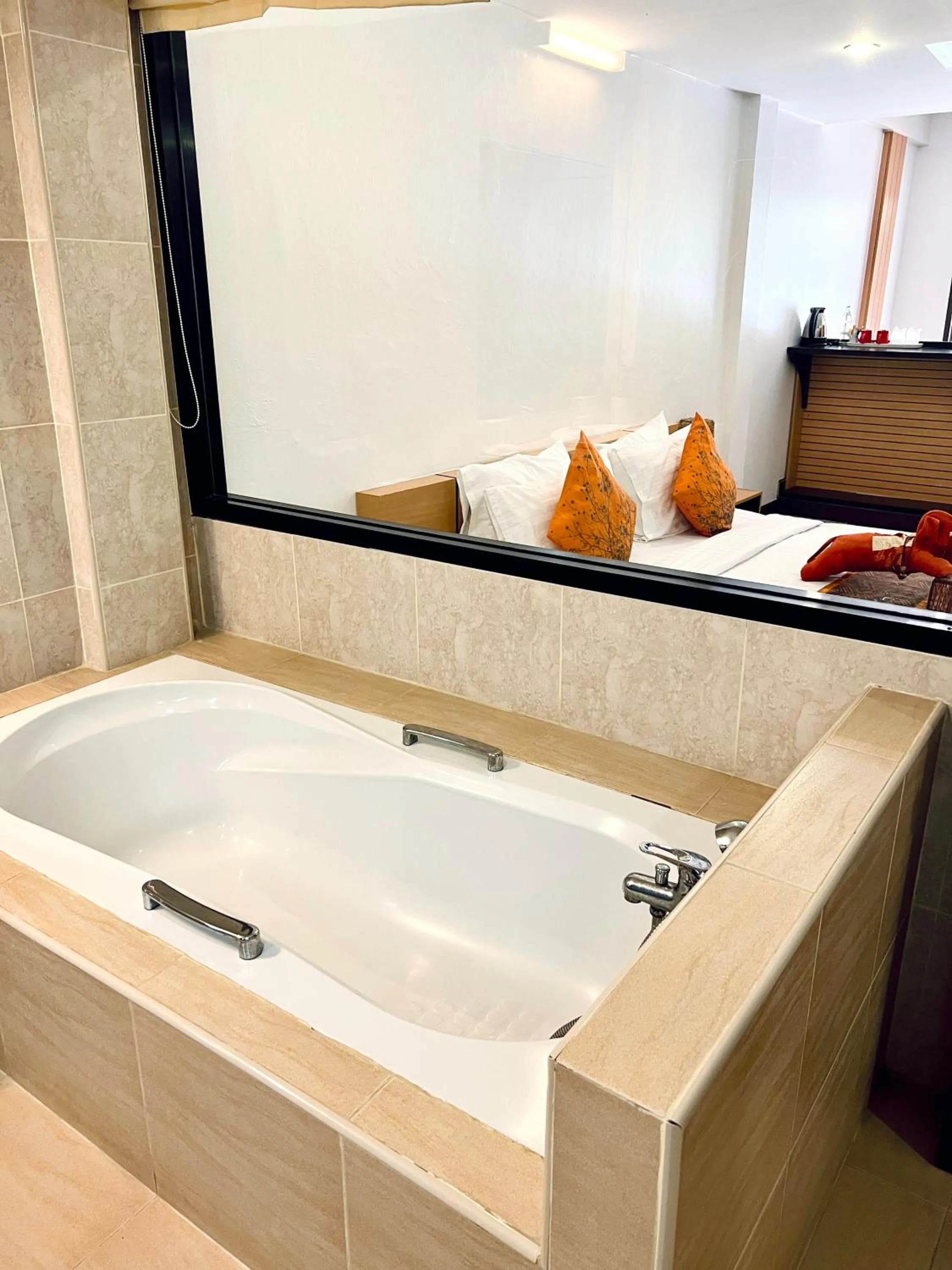 Hot Tub in Hotel La Villa Khon Kaen