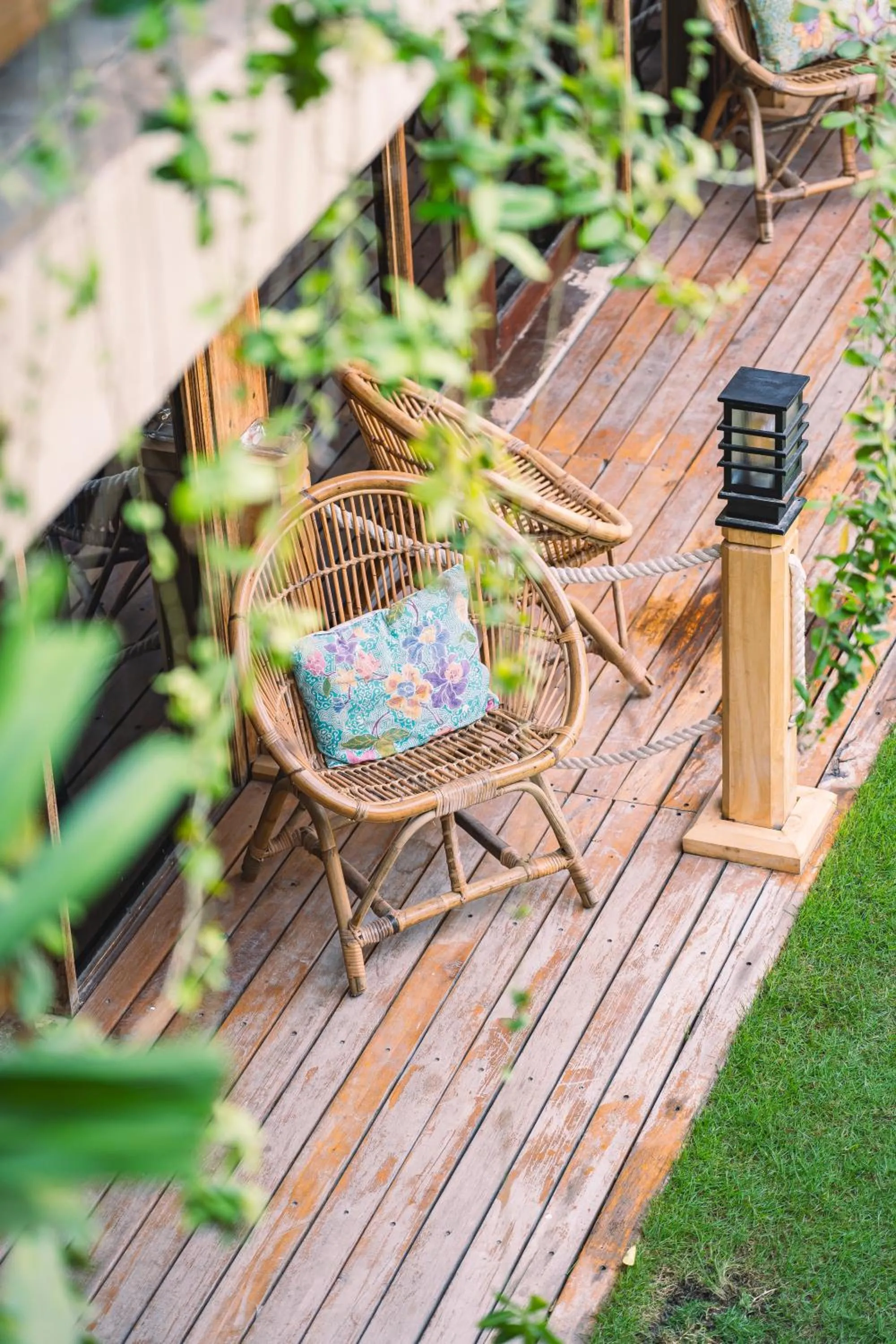 Spring in Gili Divers Hotel