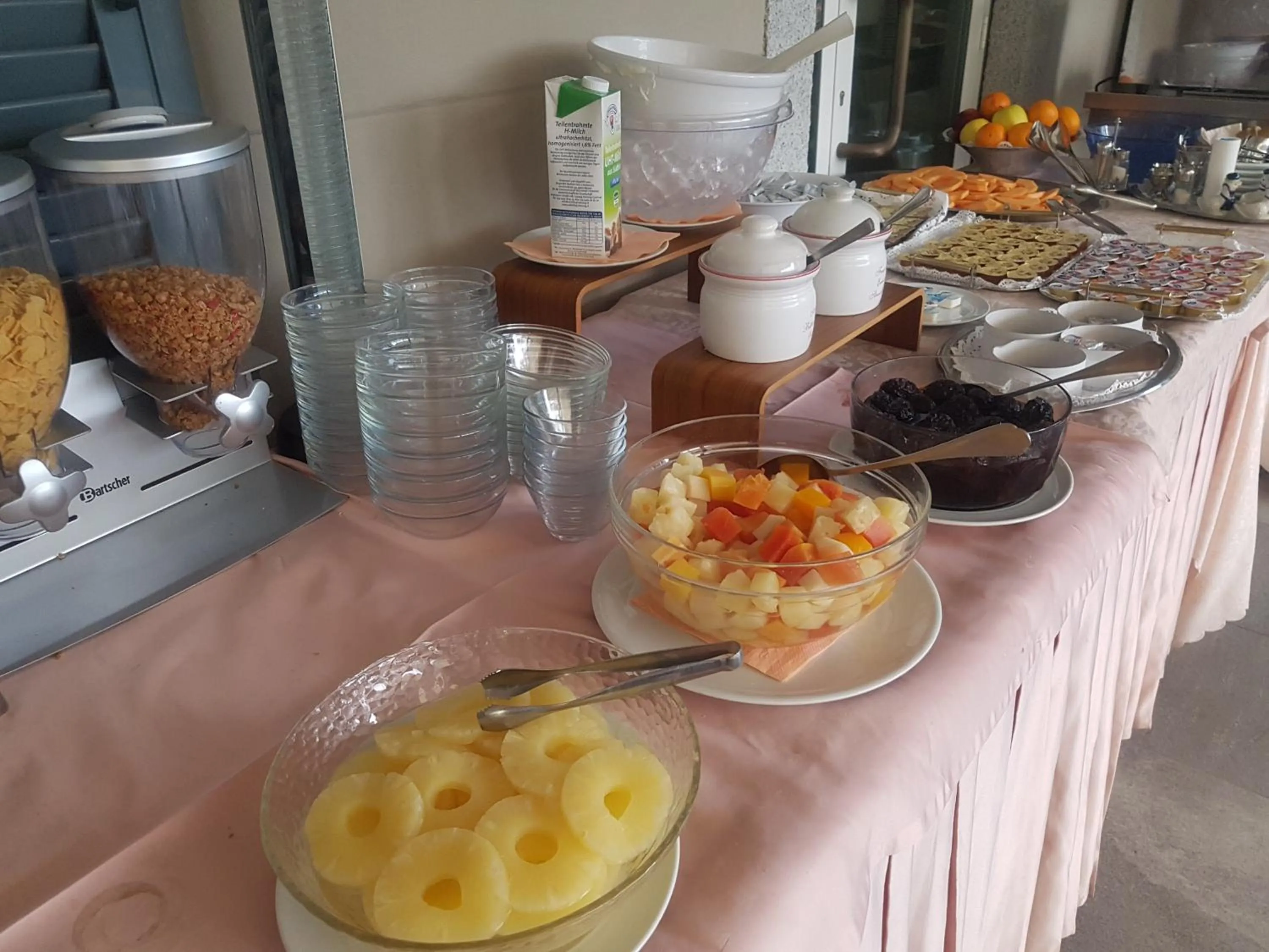 Food and drinks in Hotel Bettina