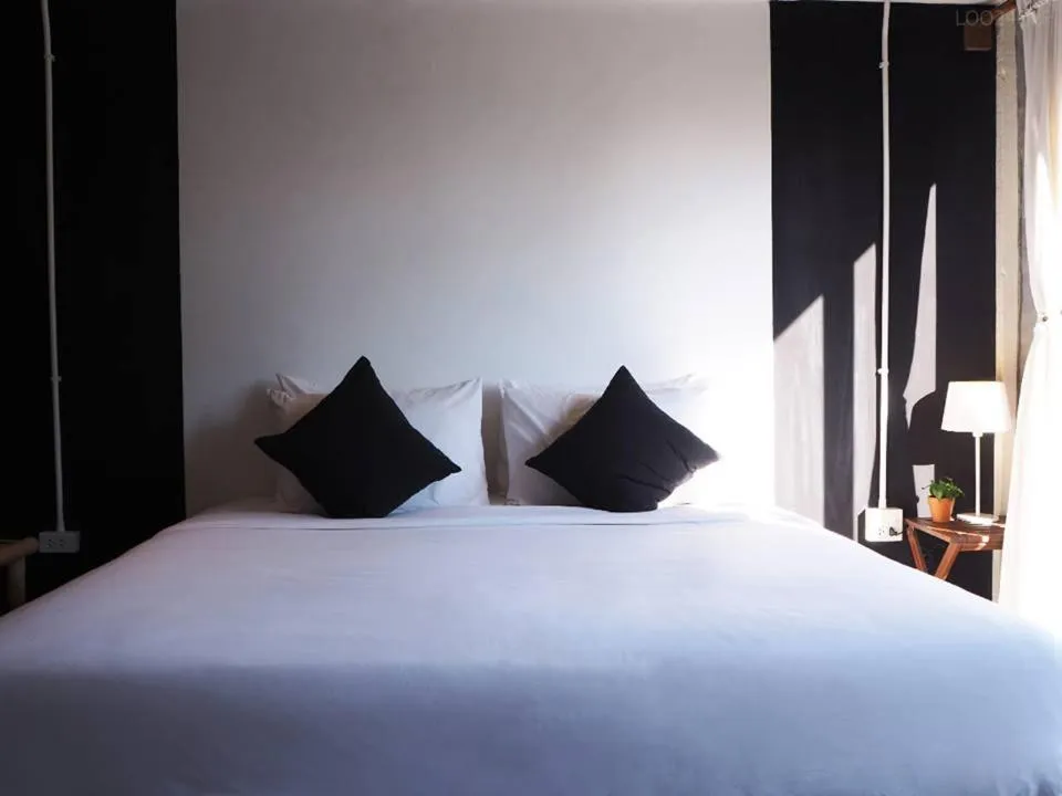 Bed in Samatha Bed & Breakfast