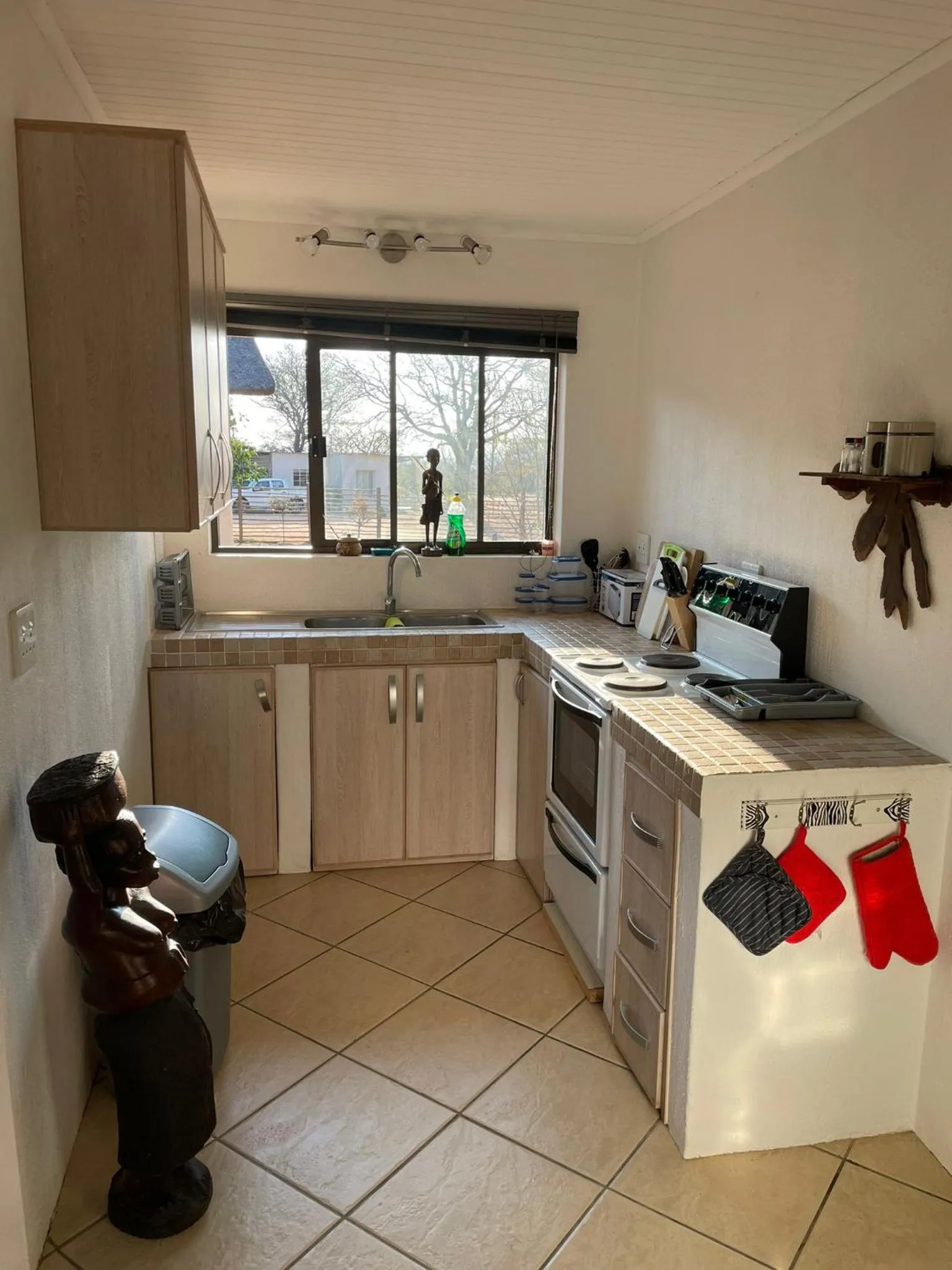 Kitchen or kitchenette in Thula Private Lodge