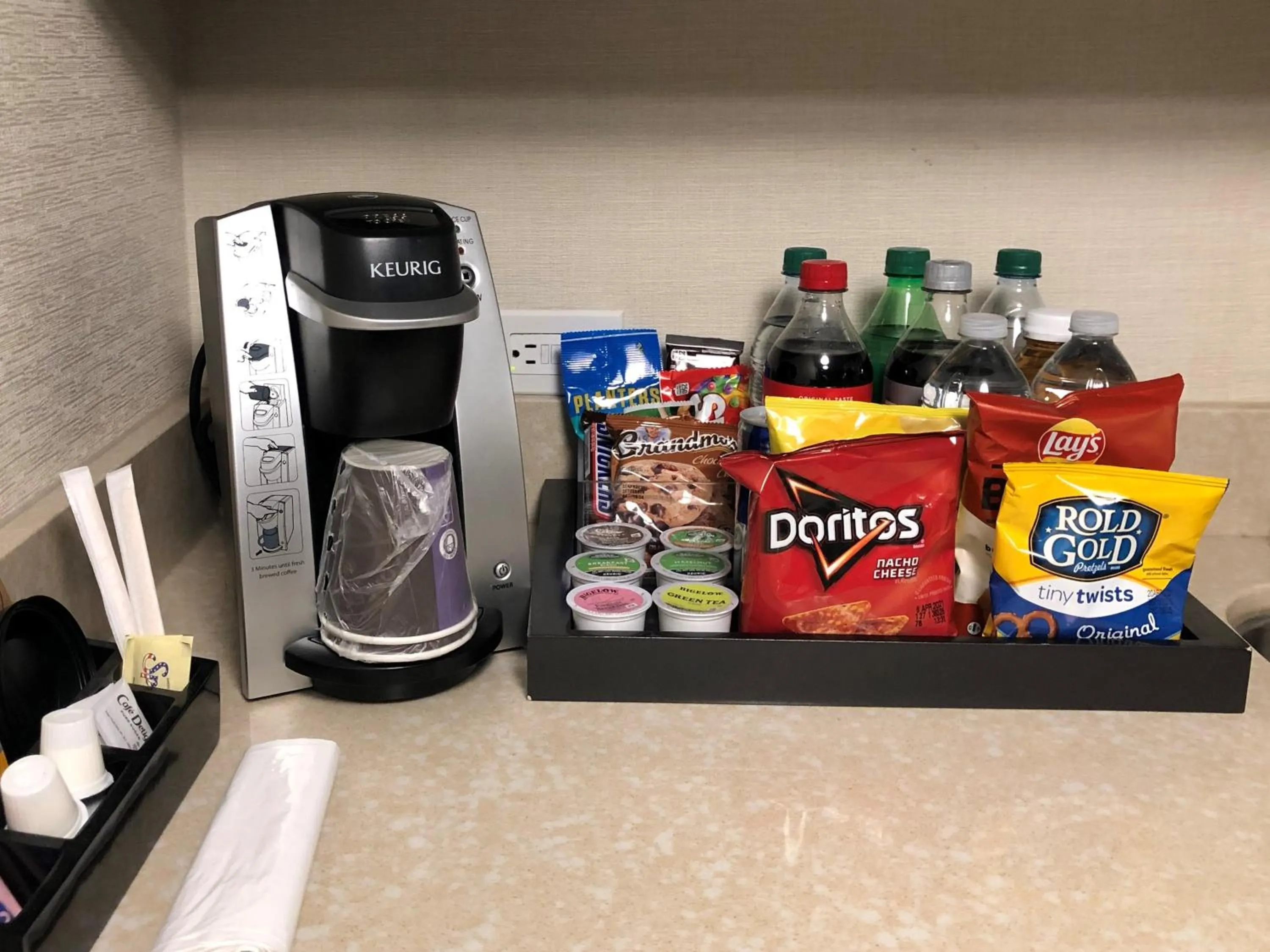 Kitchen or kitchenette in Embassy Suites Corpus Christi