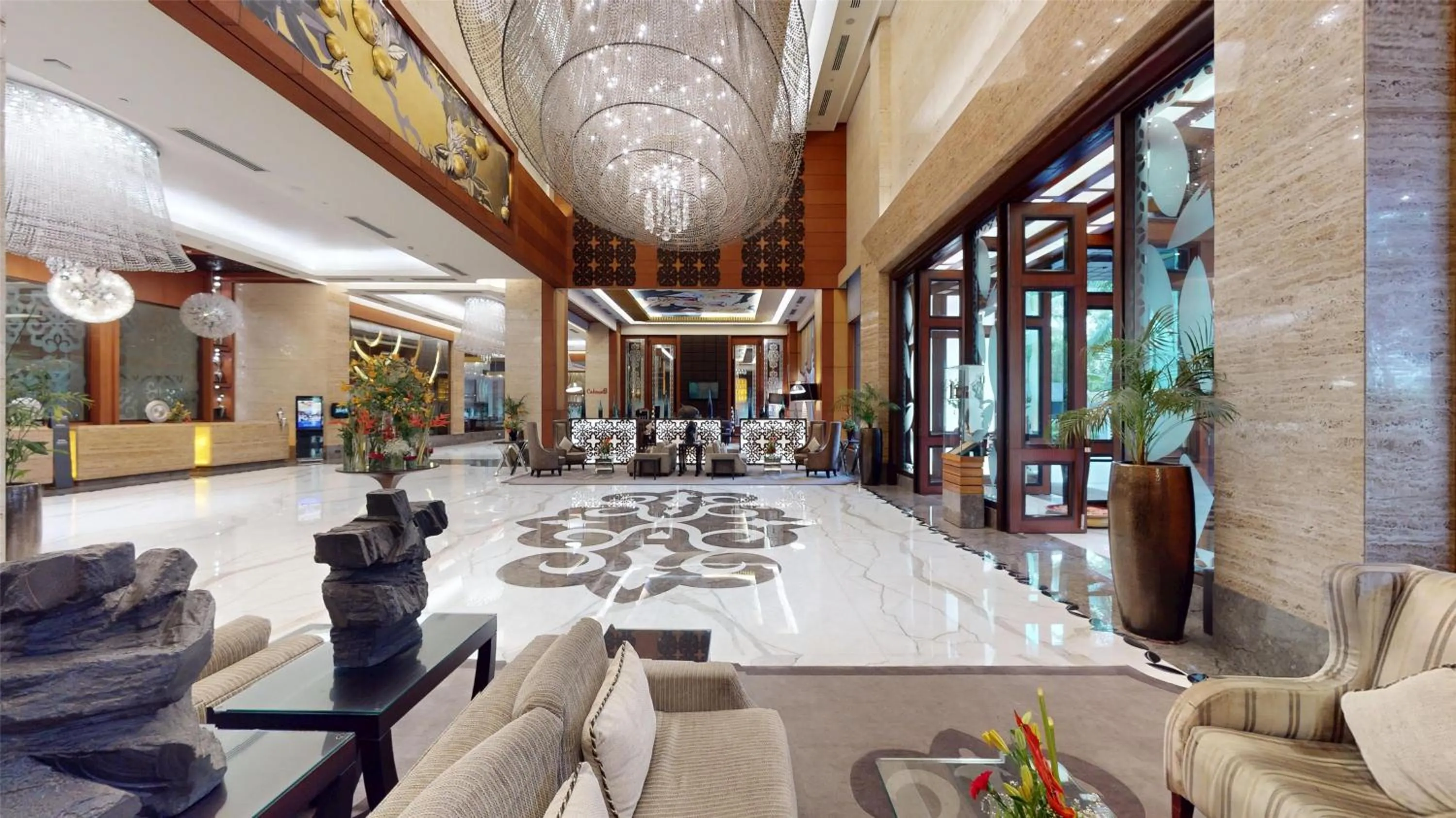 Lobby or reception in Radisson Blu Hotel, Nagpur