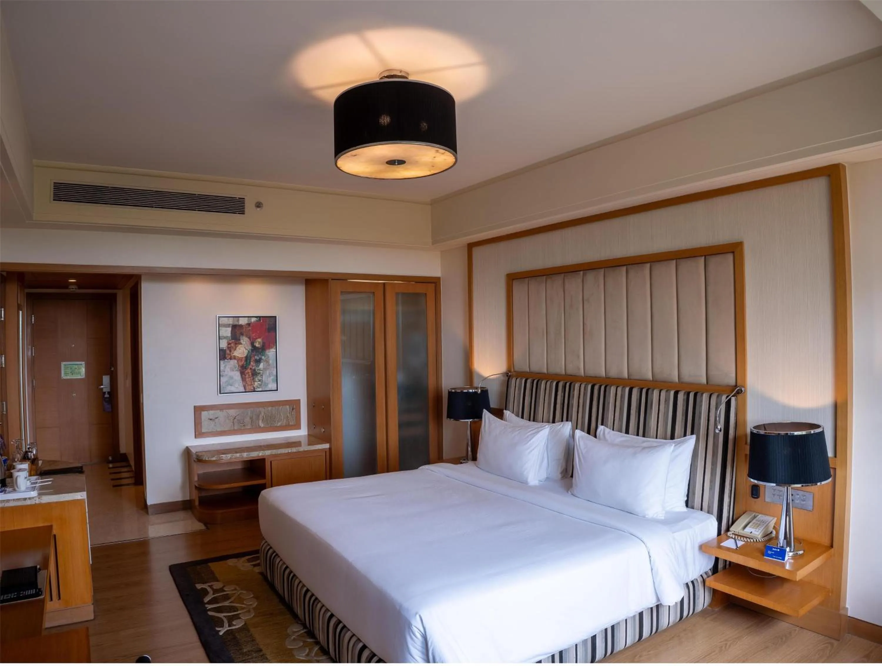 Bedroom, Bed in Radisson Blu Hotel, Nagpur