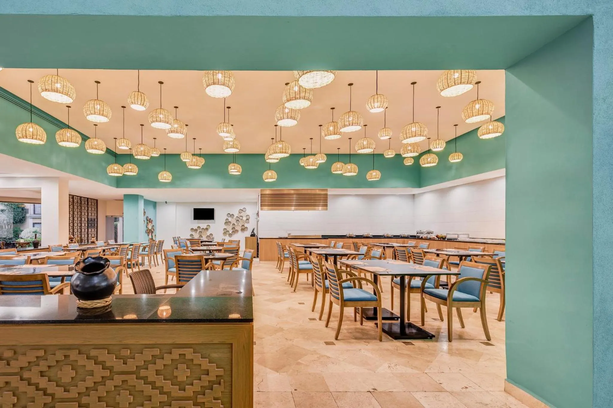 Restaurant/places to eat in Fiesta Inn Oaxaca