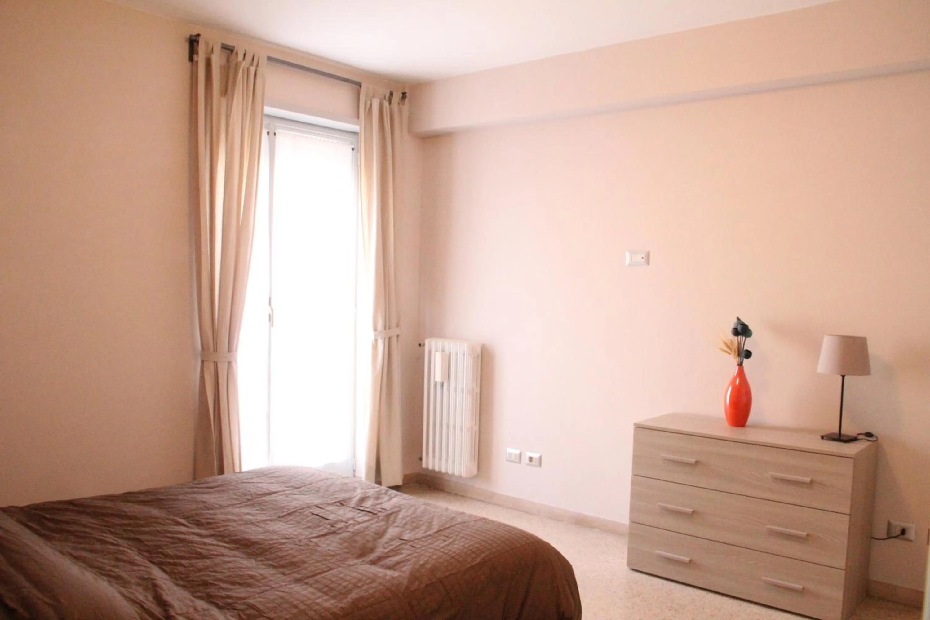 Photo of the whole room in Affittacamere Nansen