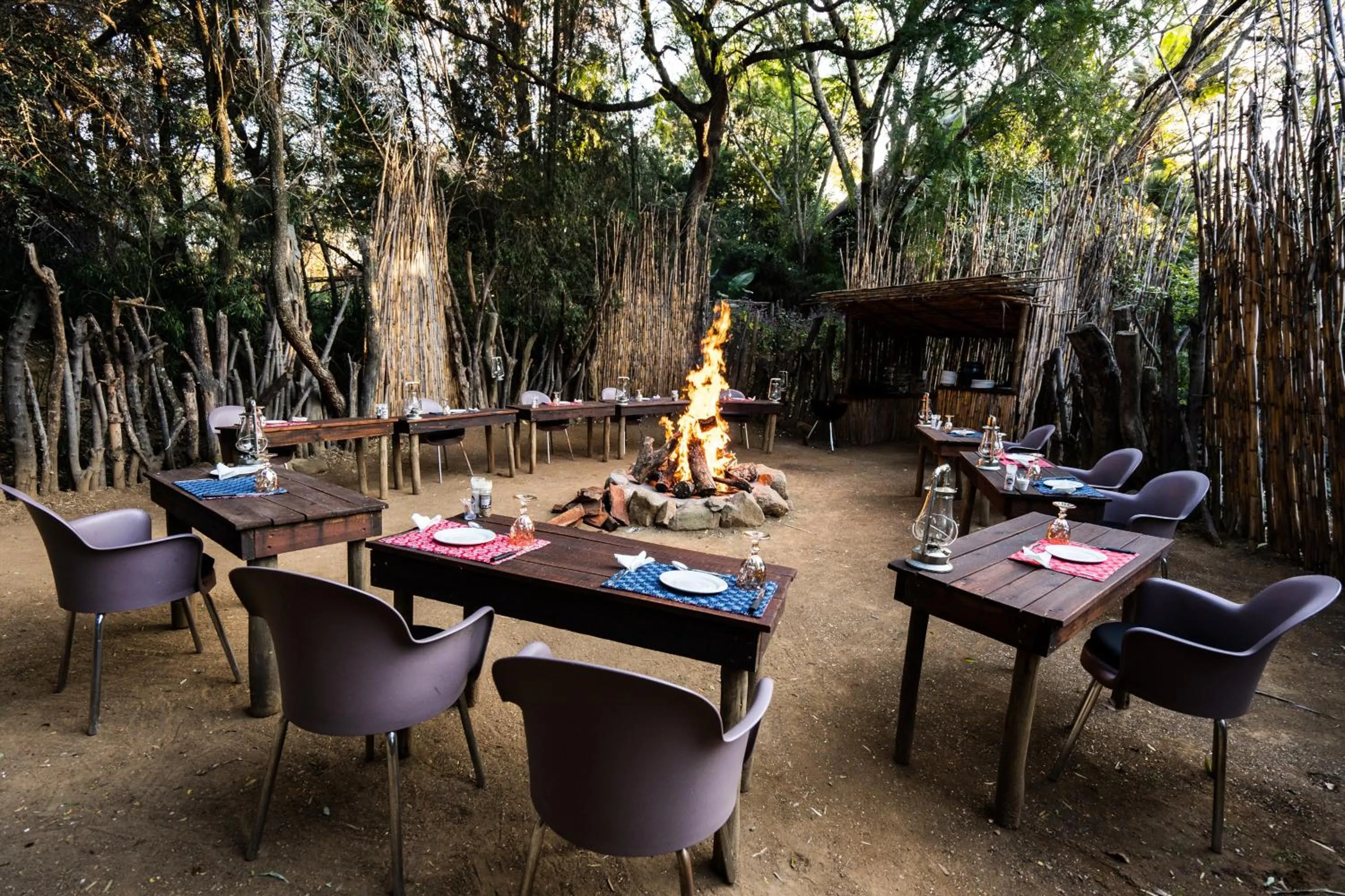 Restaurant/places to eat in Hakunamatata Lodge & Health Spa