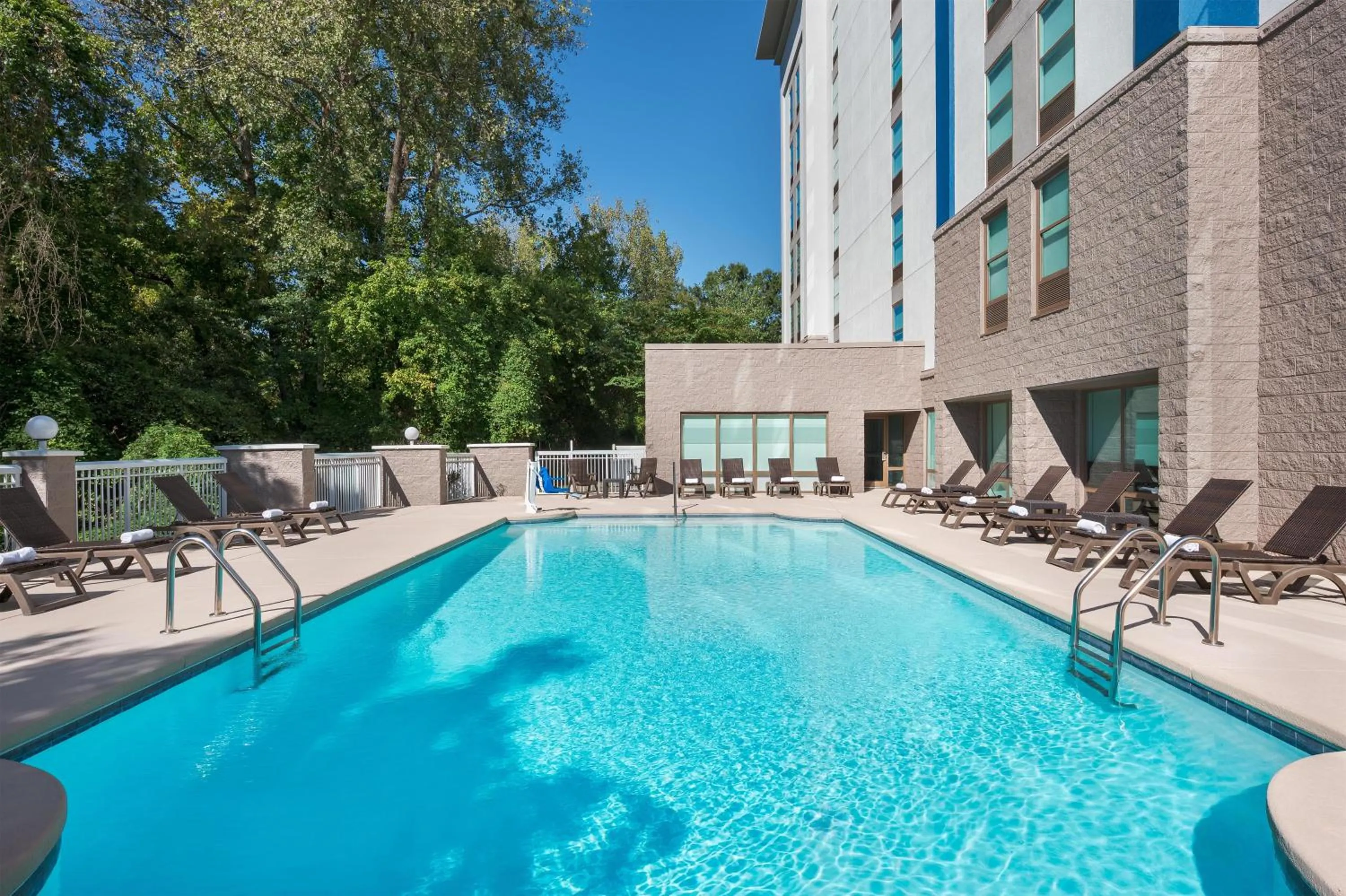 Pool view in Hampton Inn & Suites Charlotte Arrowood Rd