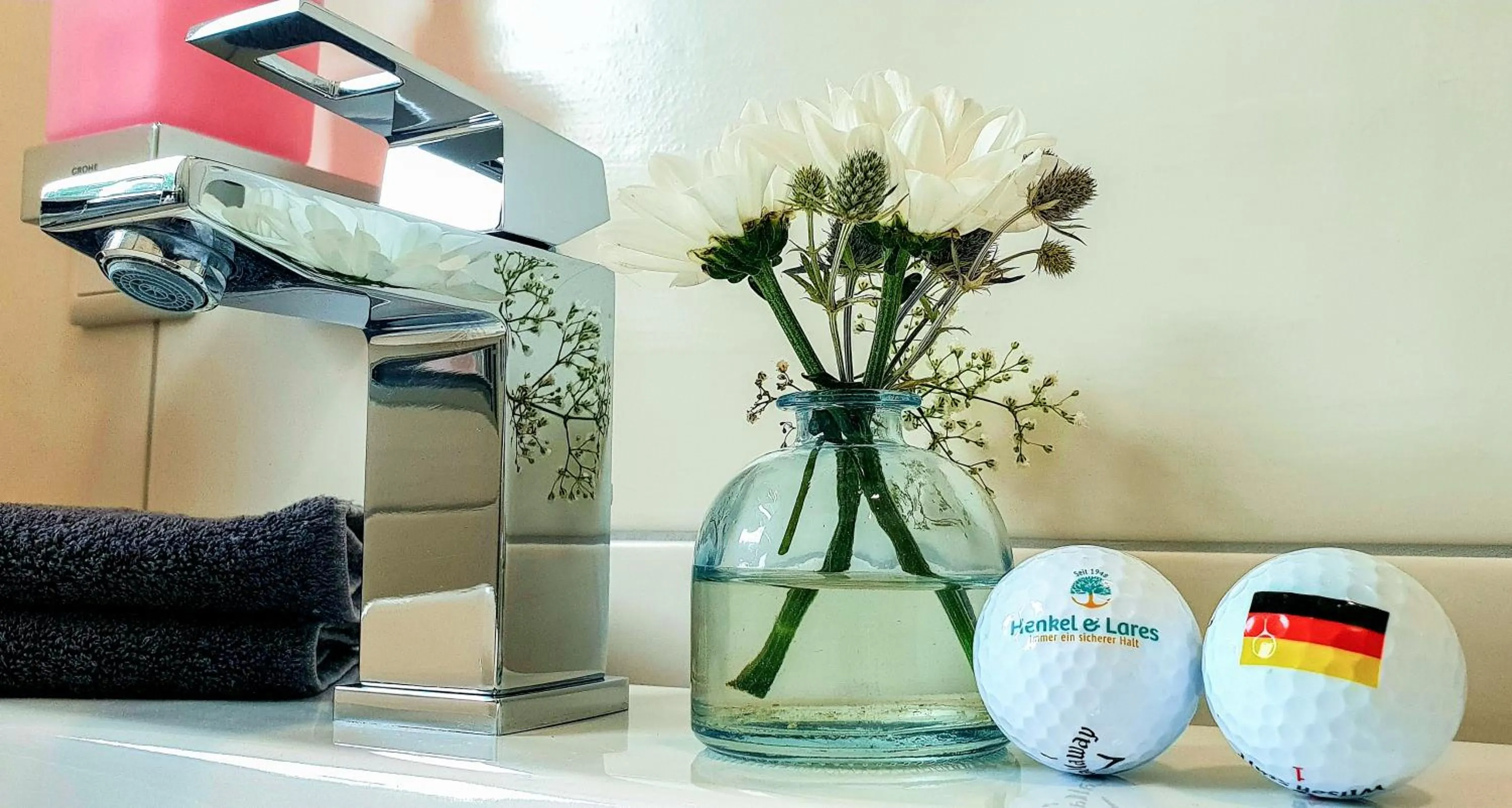 Decorative detail in Appartements an der Golfanlage