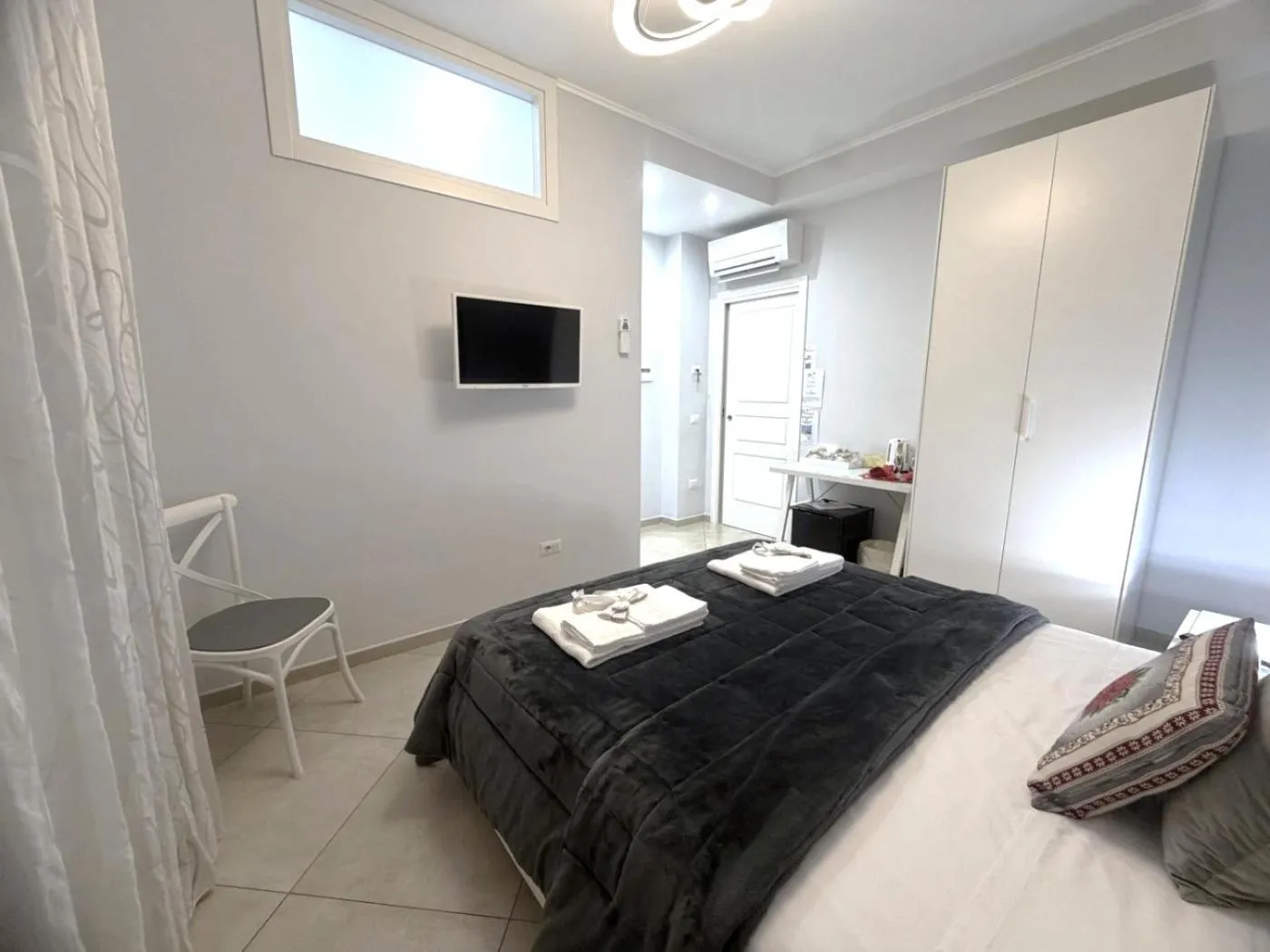 Bedroom, Bed in B&B Pompei Olympus