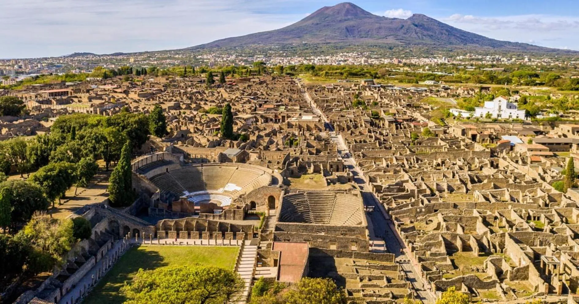 Nearby landmark in B&B Pompei Olympus