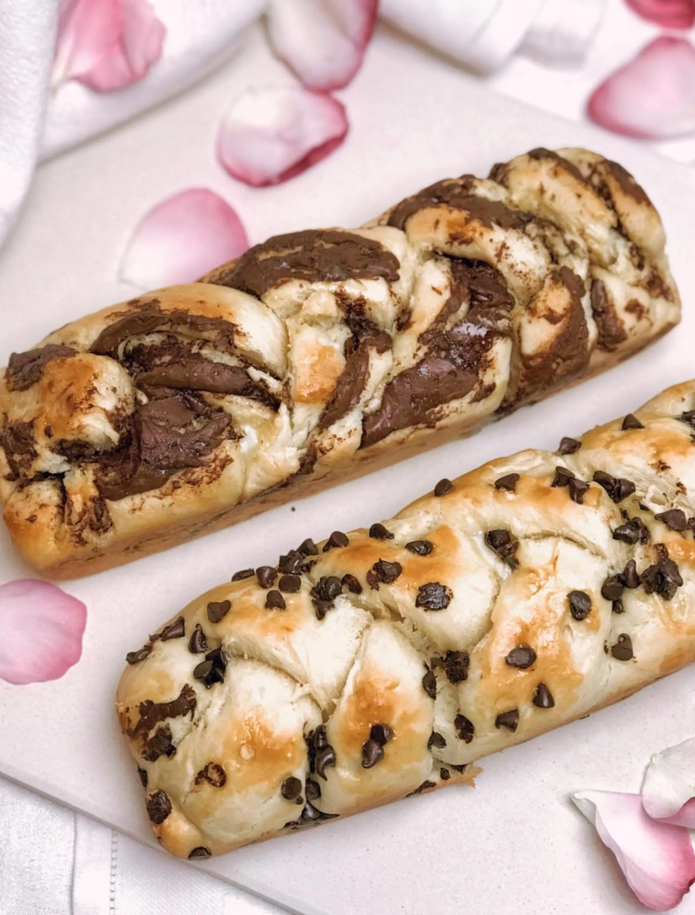 Continental breakfast in Atelier des Vidaux