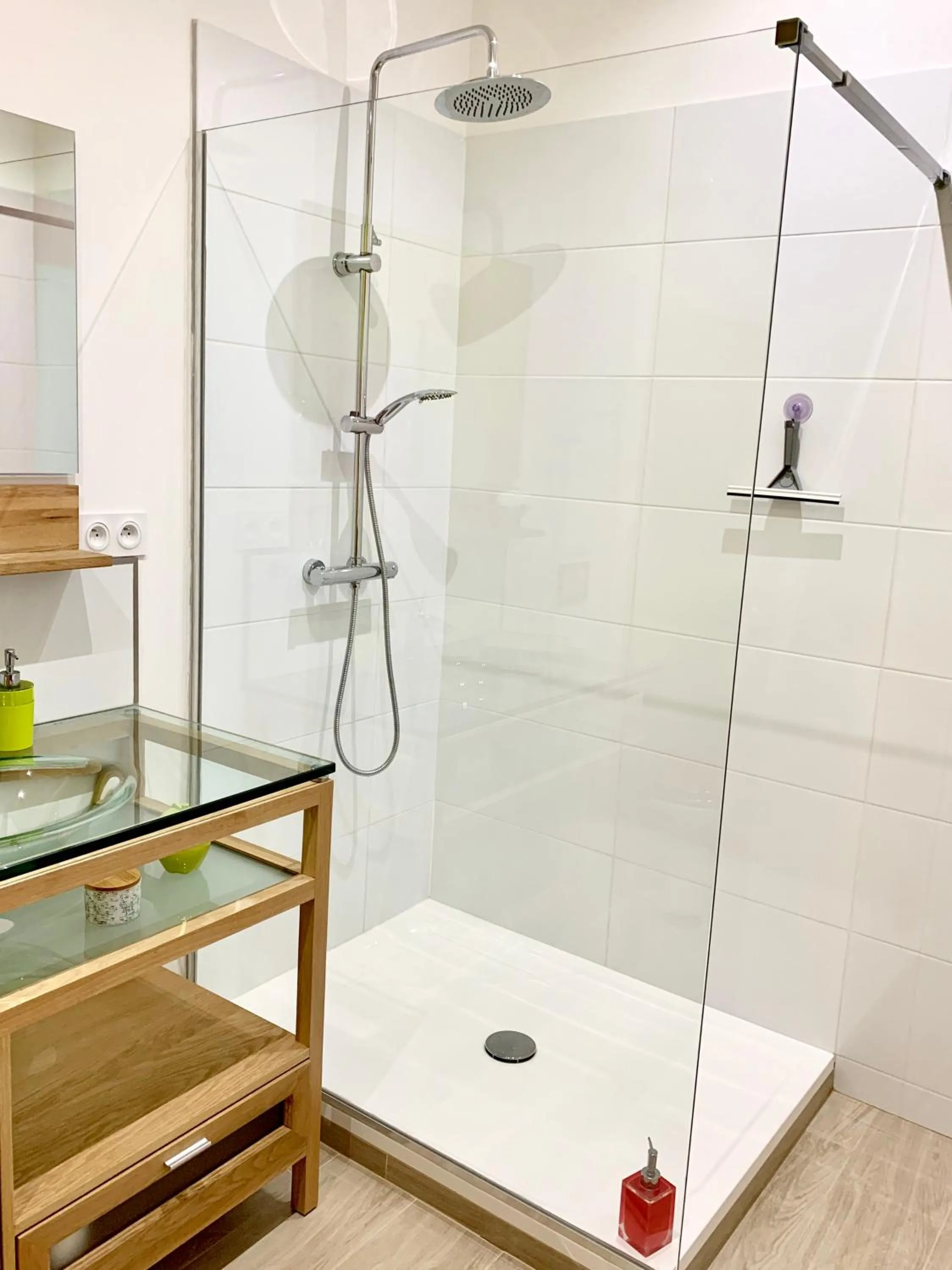 Shower in Atelier des Vidaux