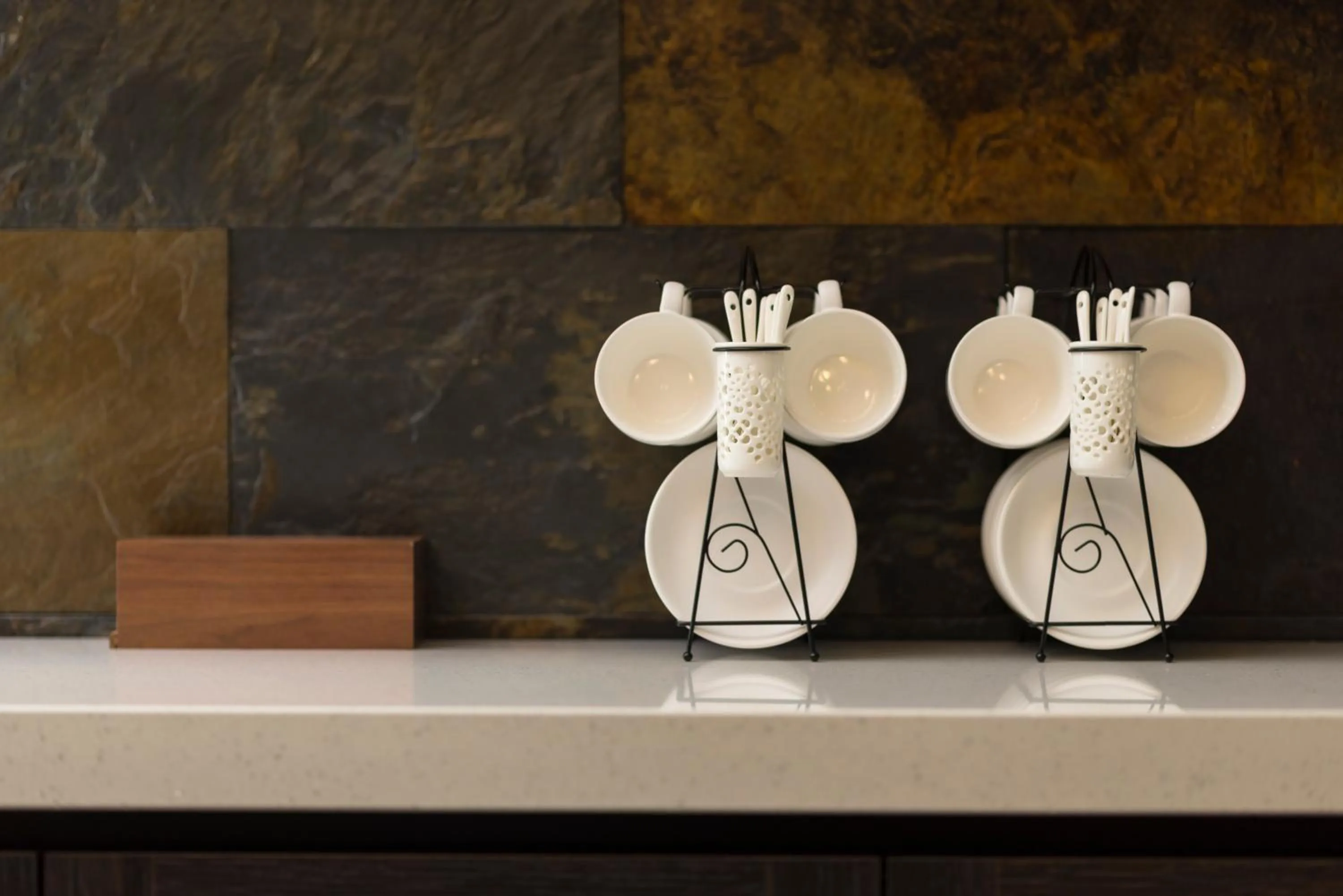 Follow the Cloud B&B