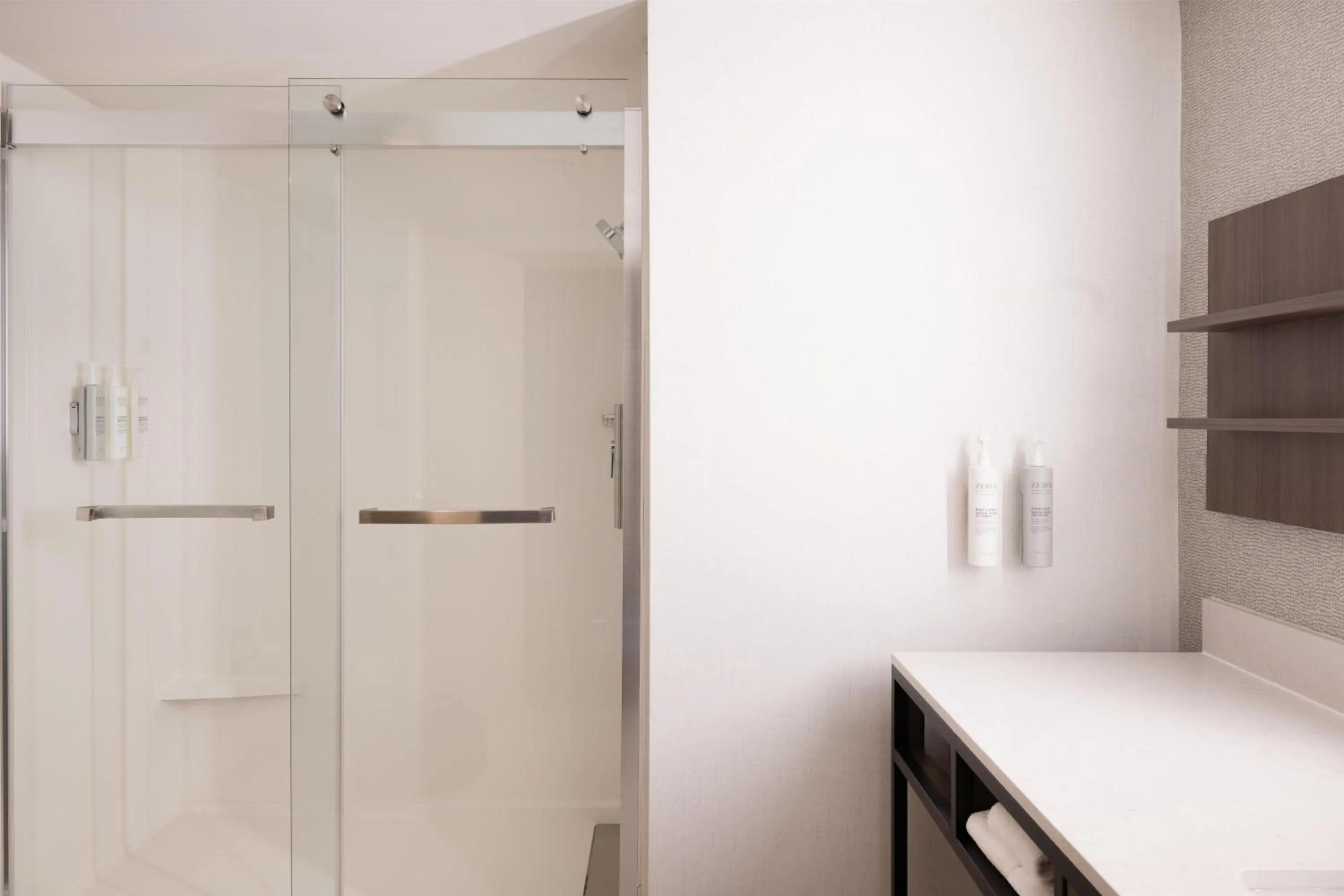 Bathroom in Hilton Garden Inn Denver Tech Center