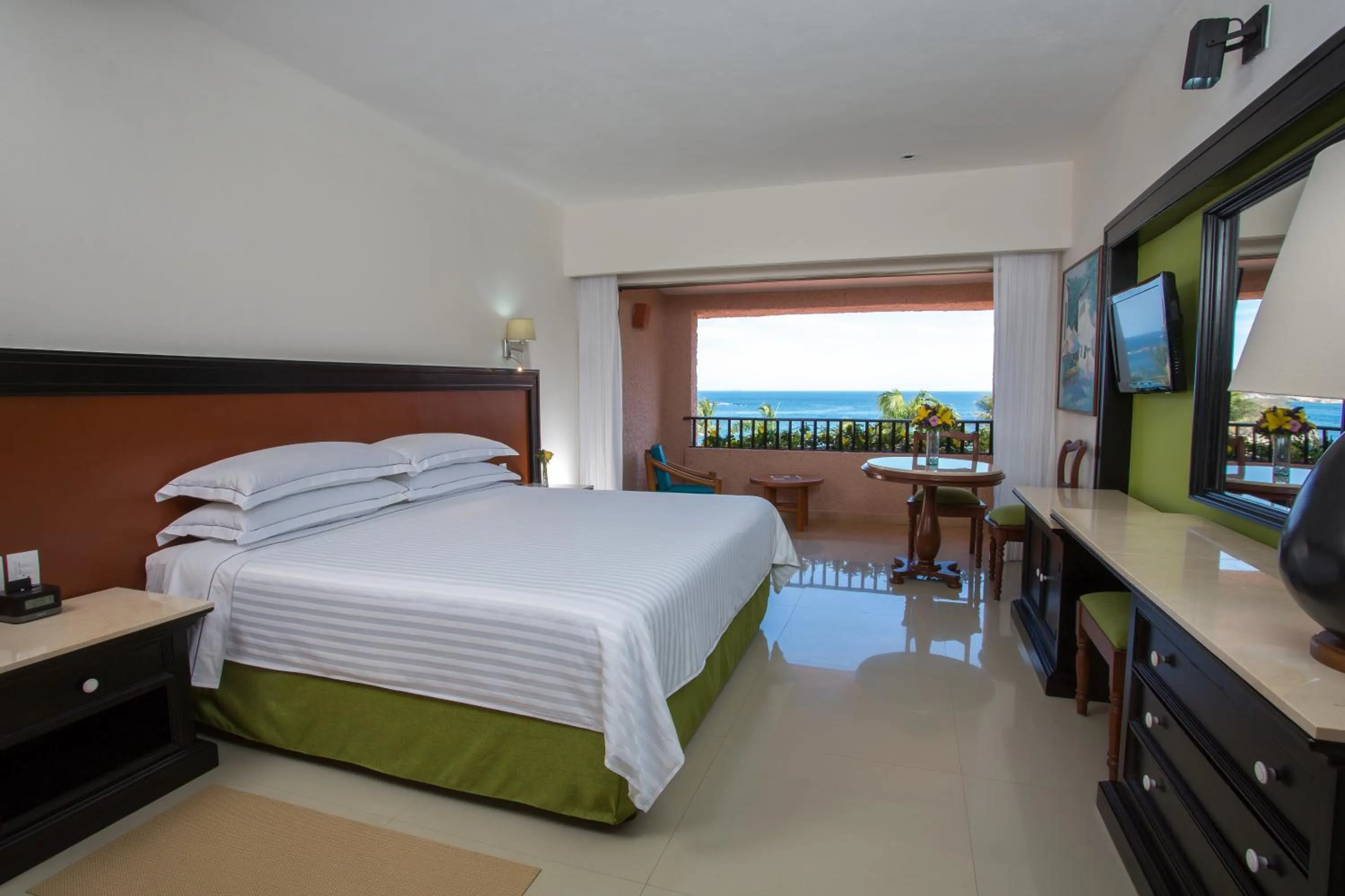 Photo of the whole room, Bed in Barceló Huatulco - All Inclusive