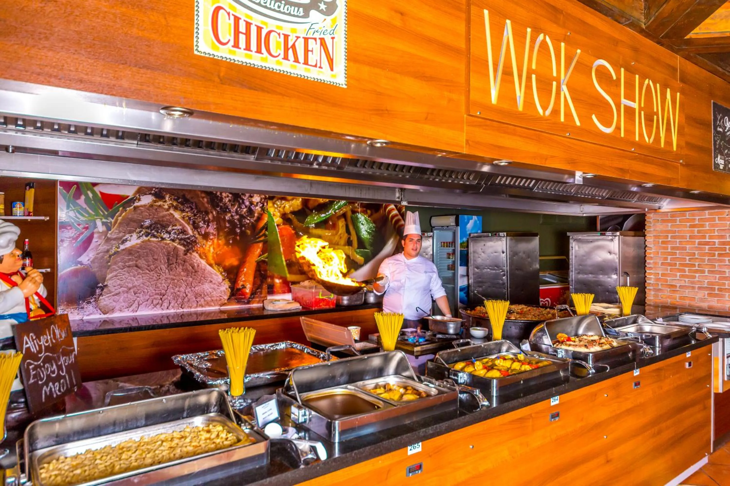 Restaurant/places to eat in Grand Yazıcı Club Marmaris Palace