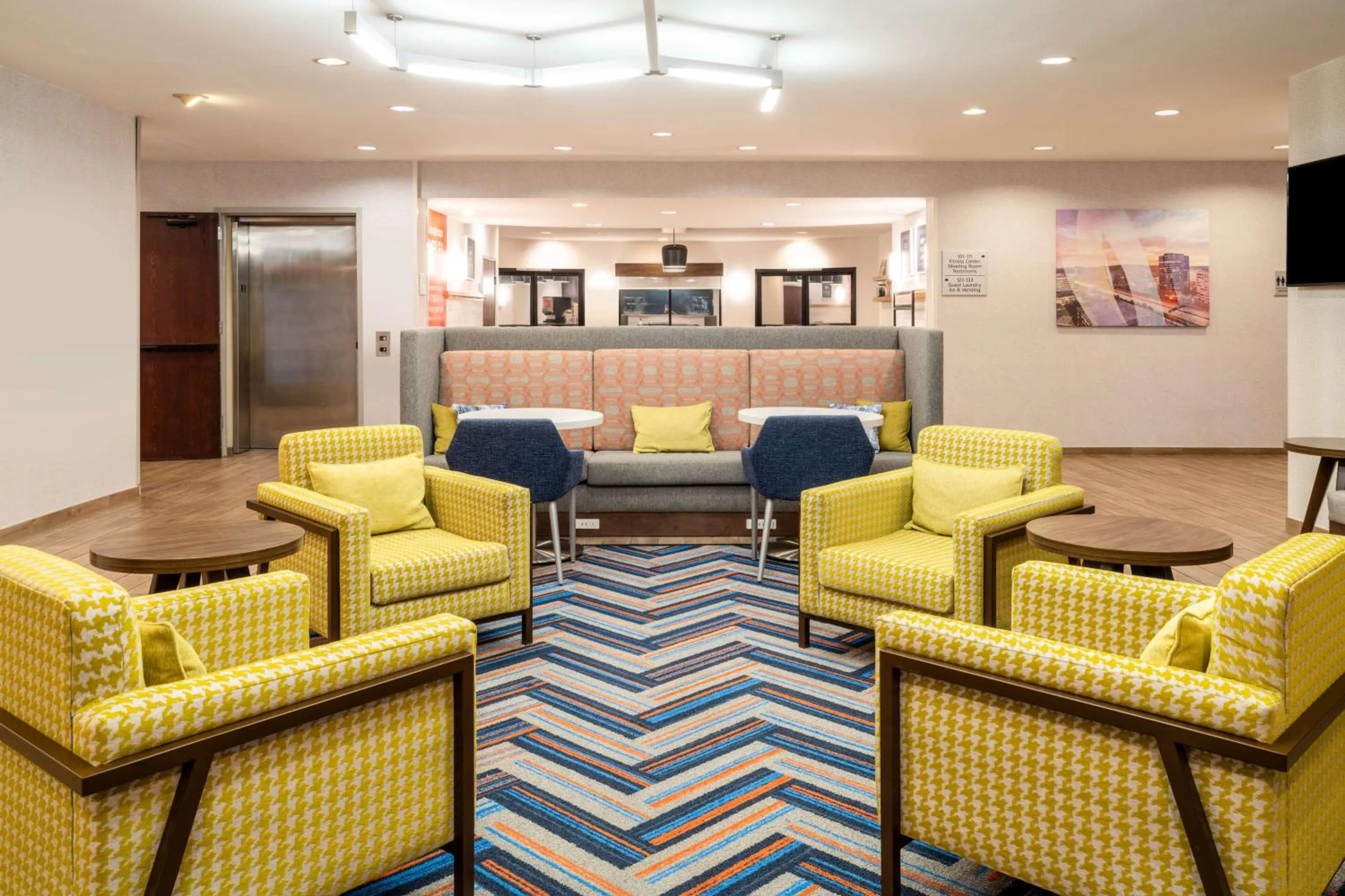 Lobby or reception in Hampton Inn by Hilton Irvine East - Lake Forest