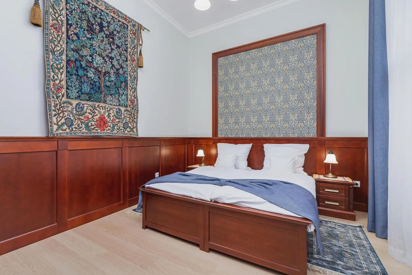 Bed in Elegant Apartments