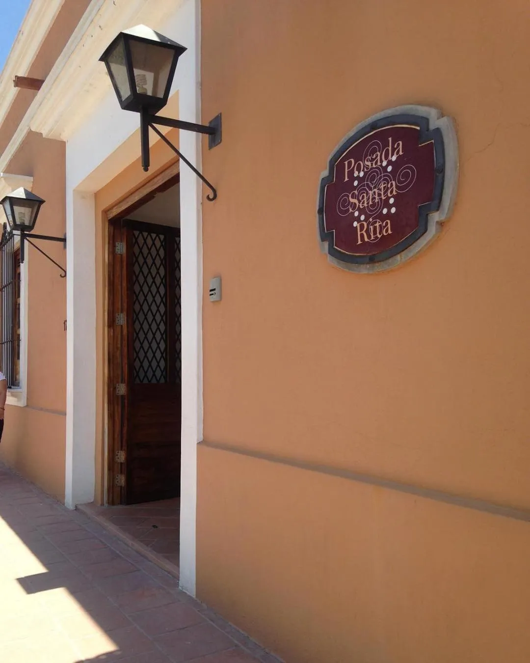 Facade/entrance in Hotel Posada Santa Rita