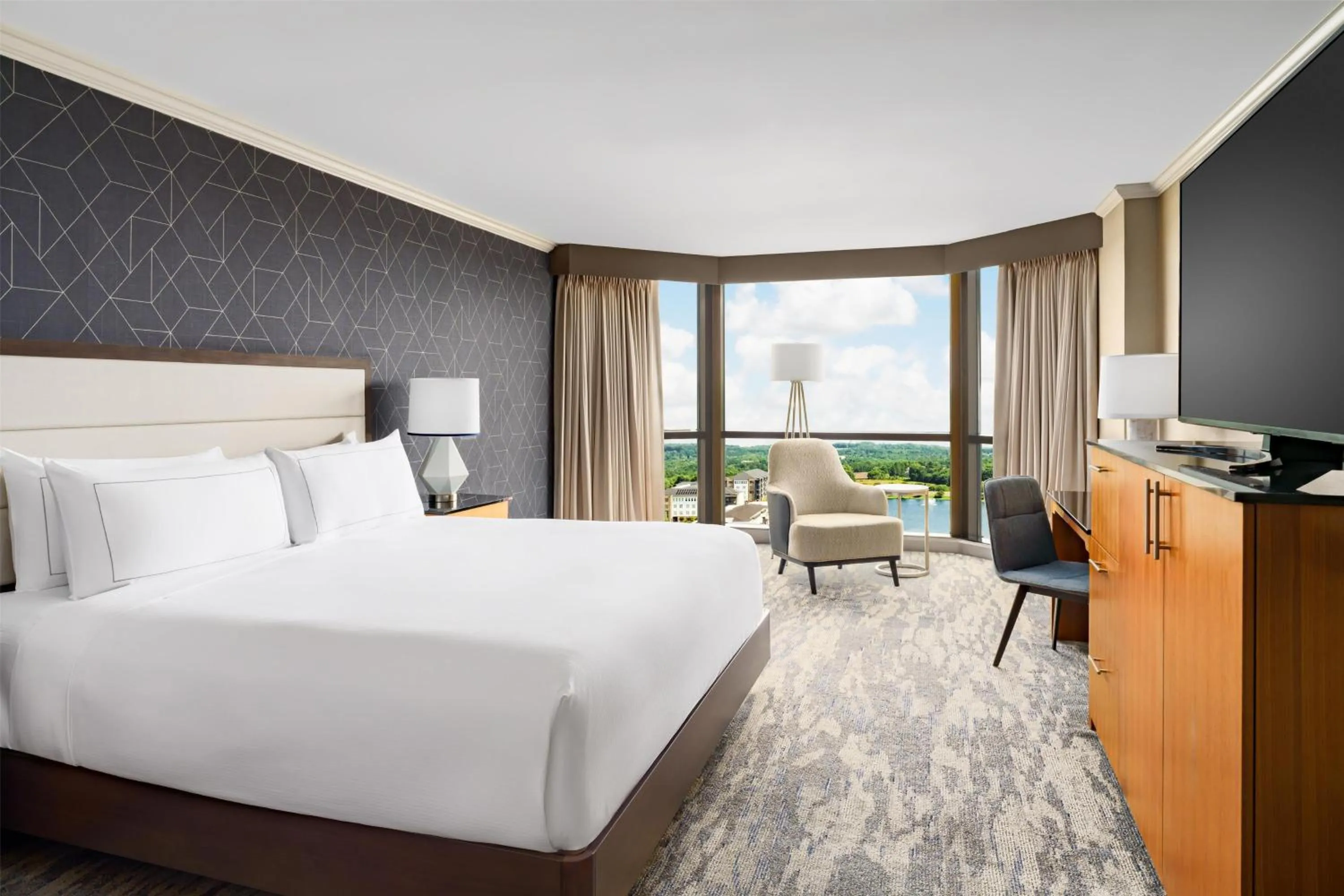 Bed in Hilton Charlotte University Place