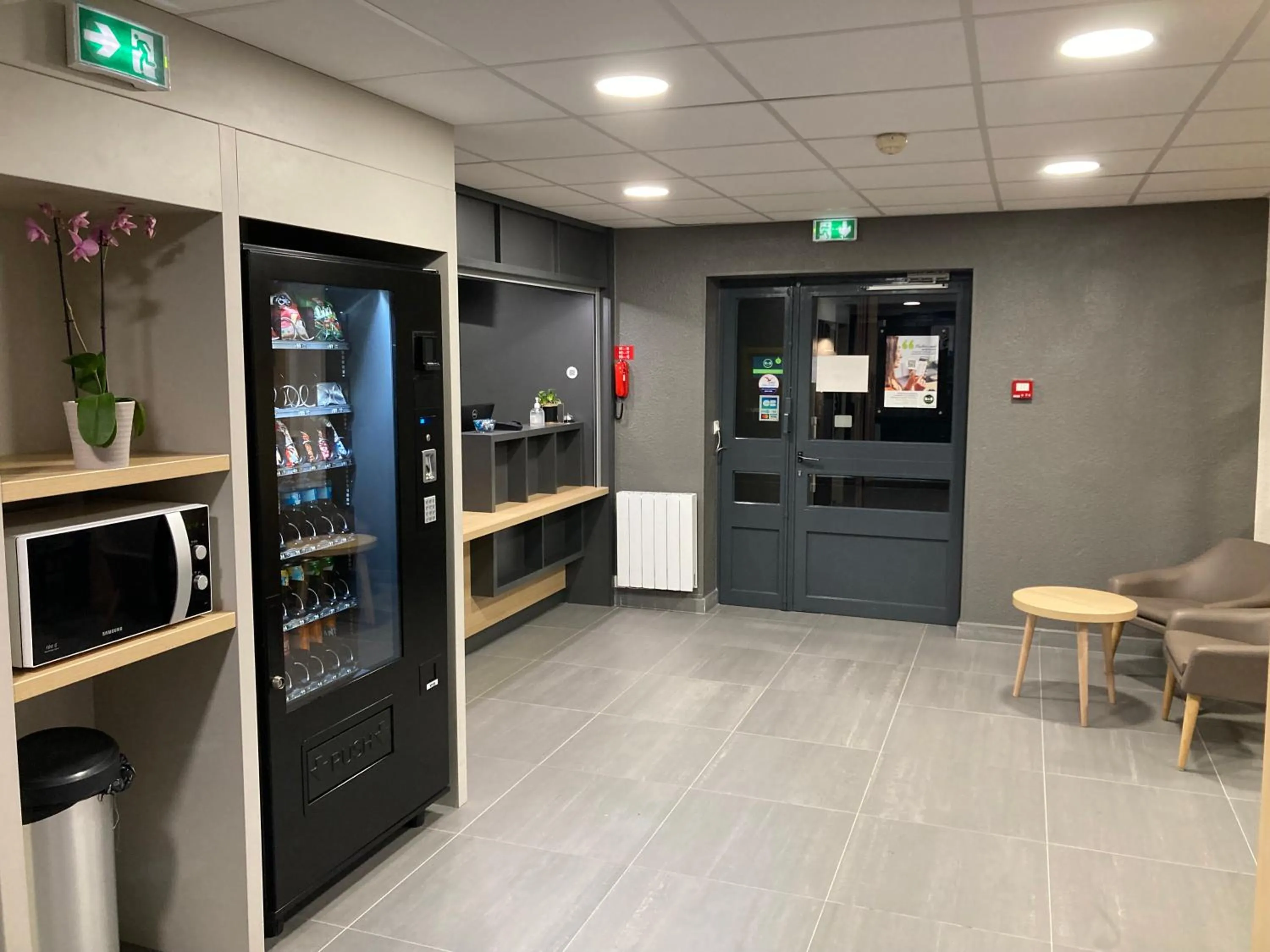 Lobby or reception in B&B HOTEL Le Tréport Friville