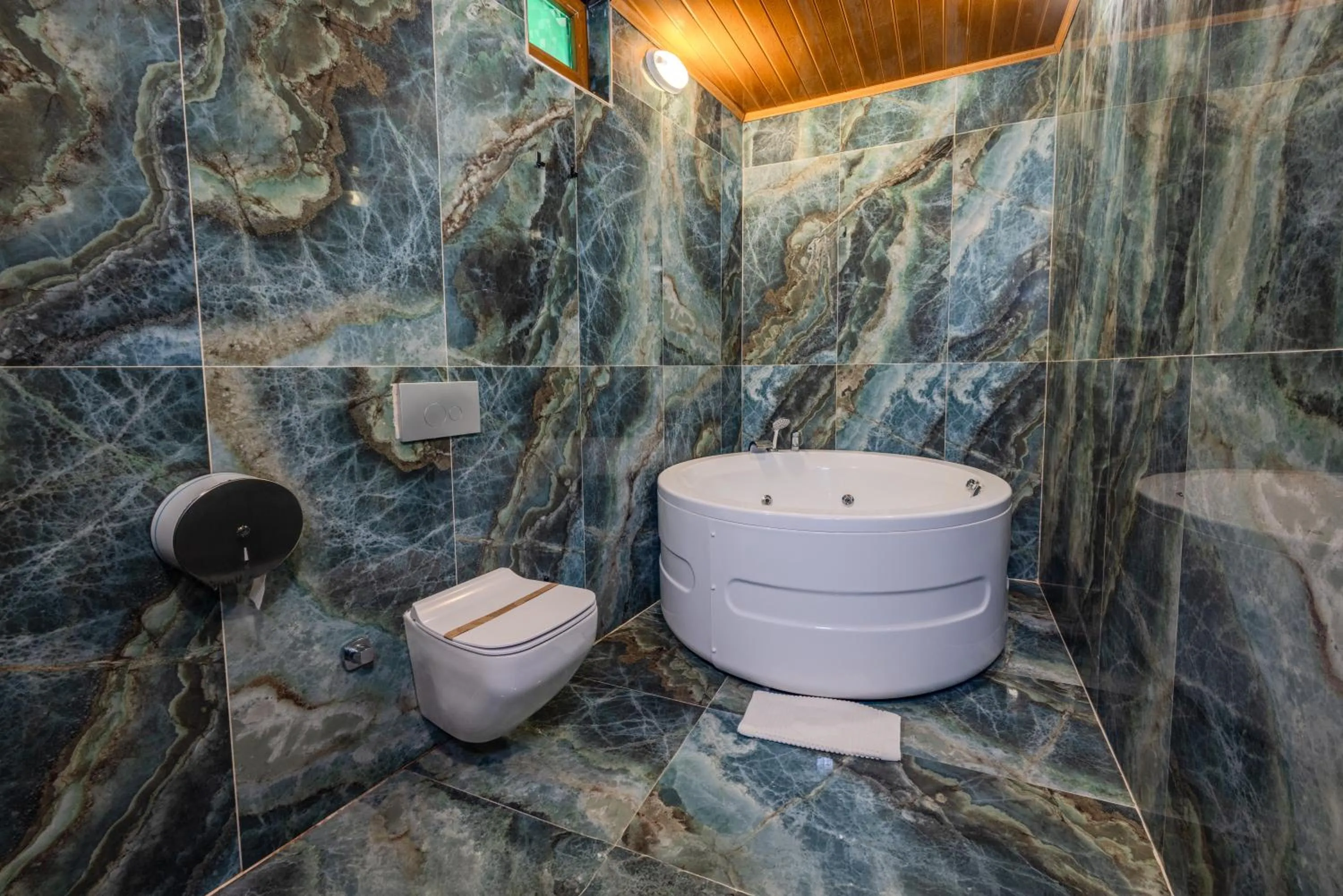 Shower in Kayatas Cave Suites