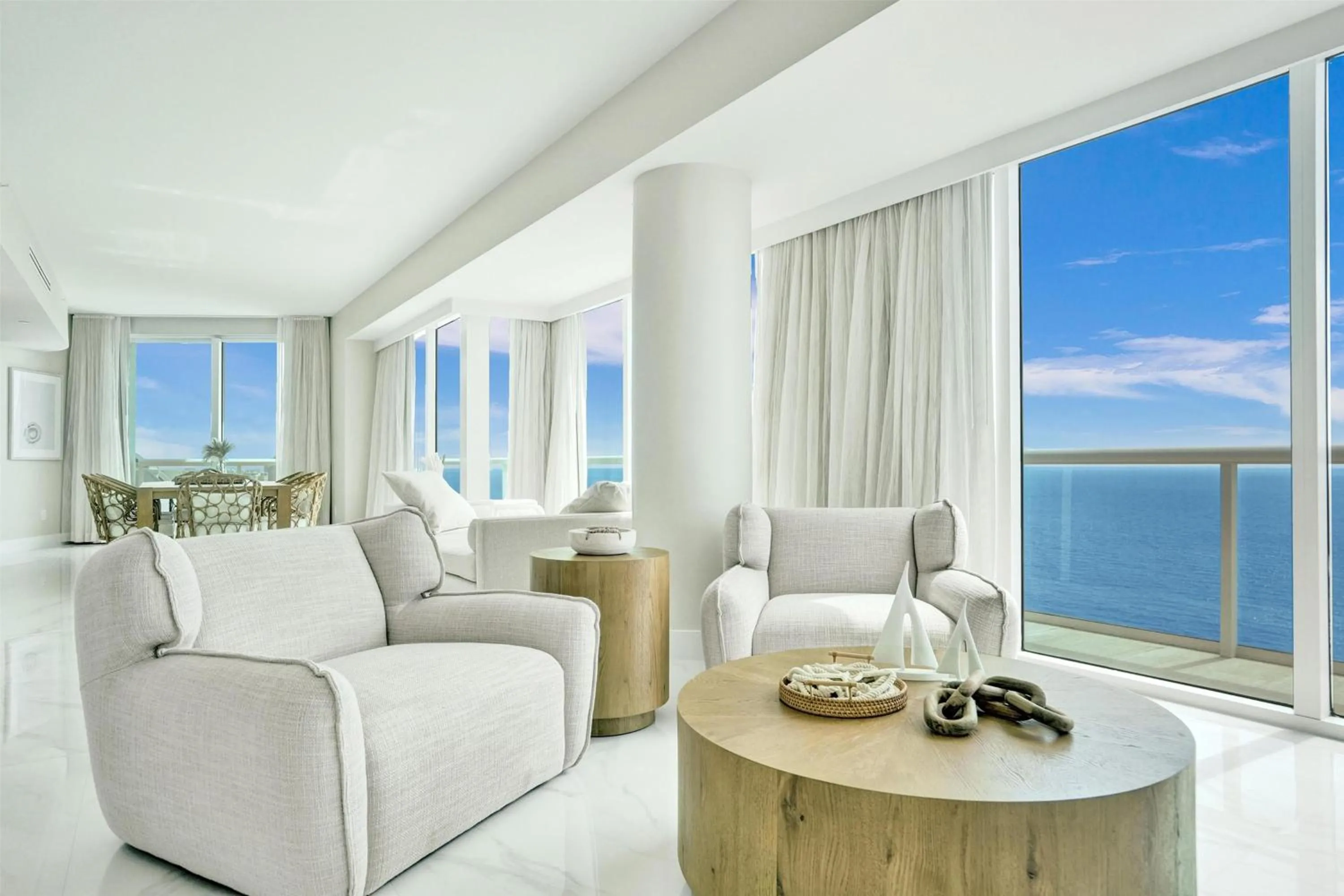 Living room in Beach House Fort Lauderdale, A Hilton Resort