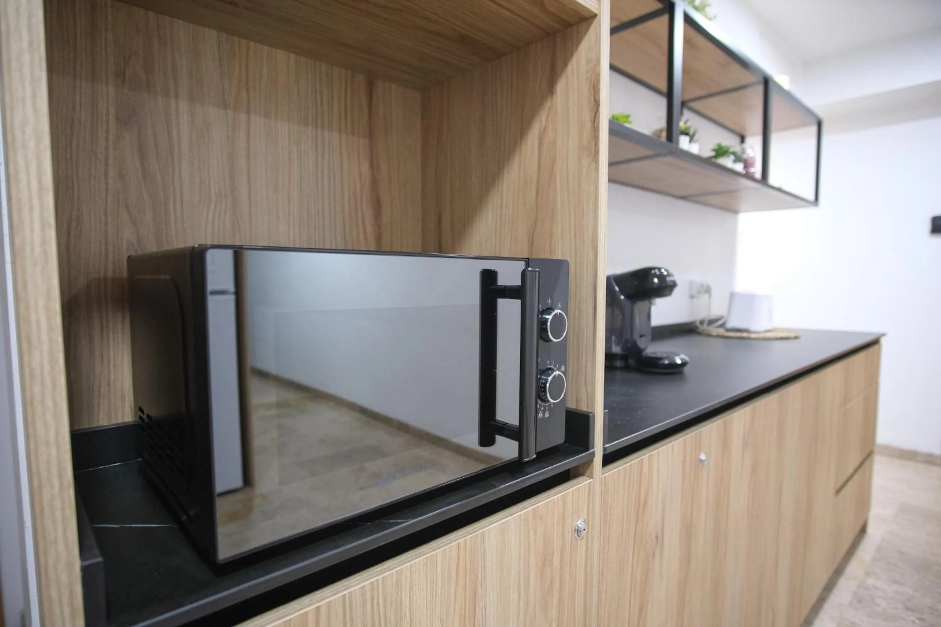 minibar in Urban Rooms Alicante
