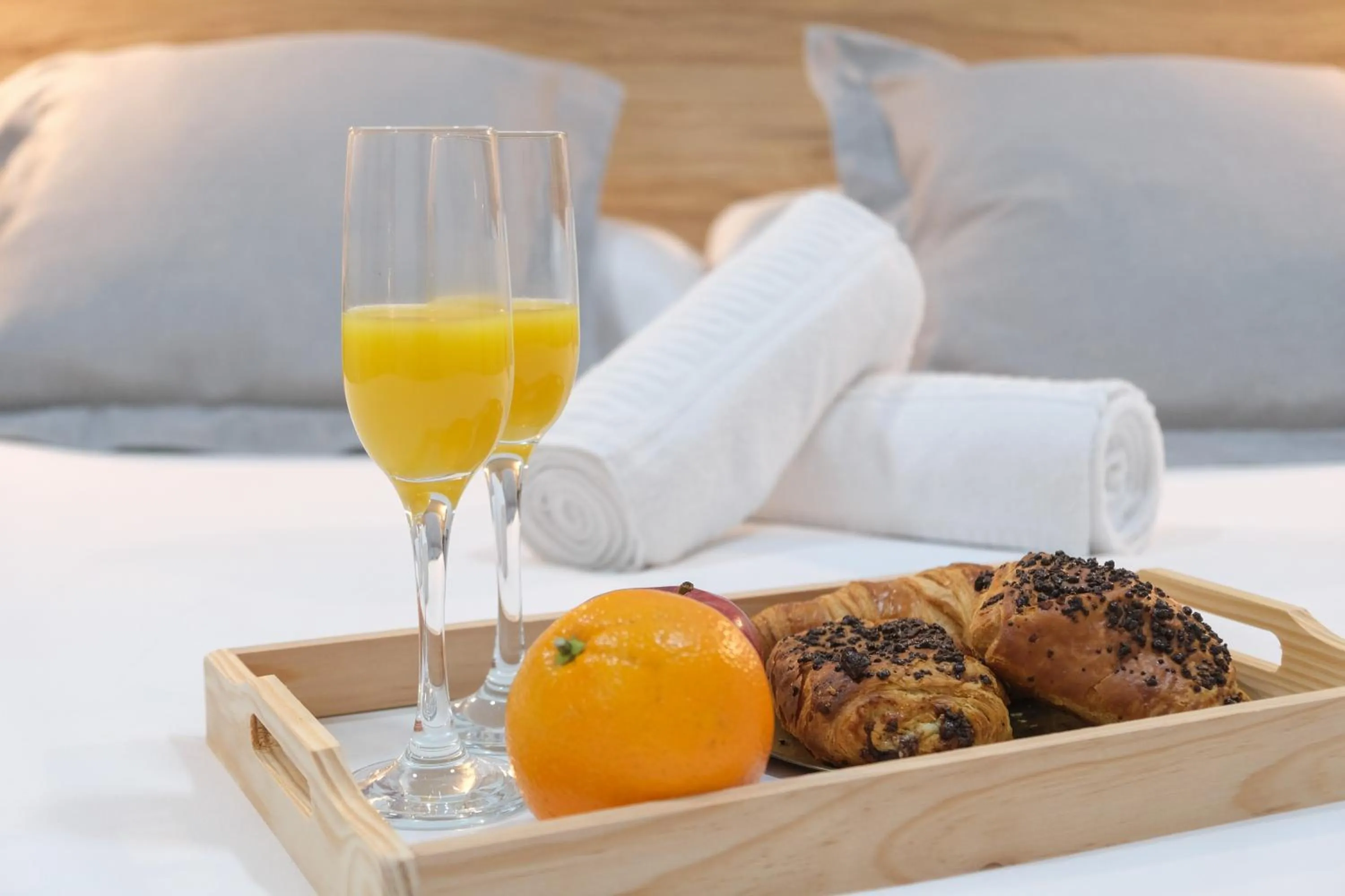 Bed in Urban Rooms Alicante