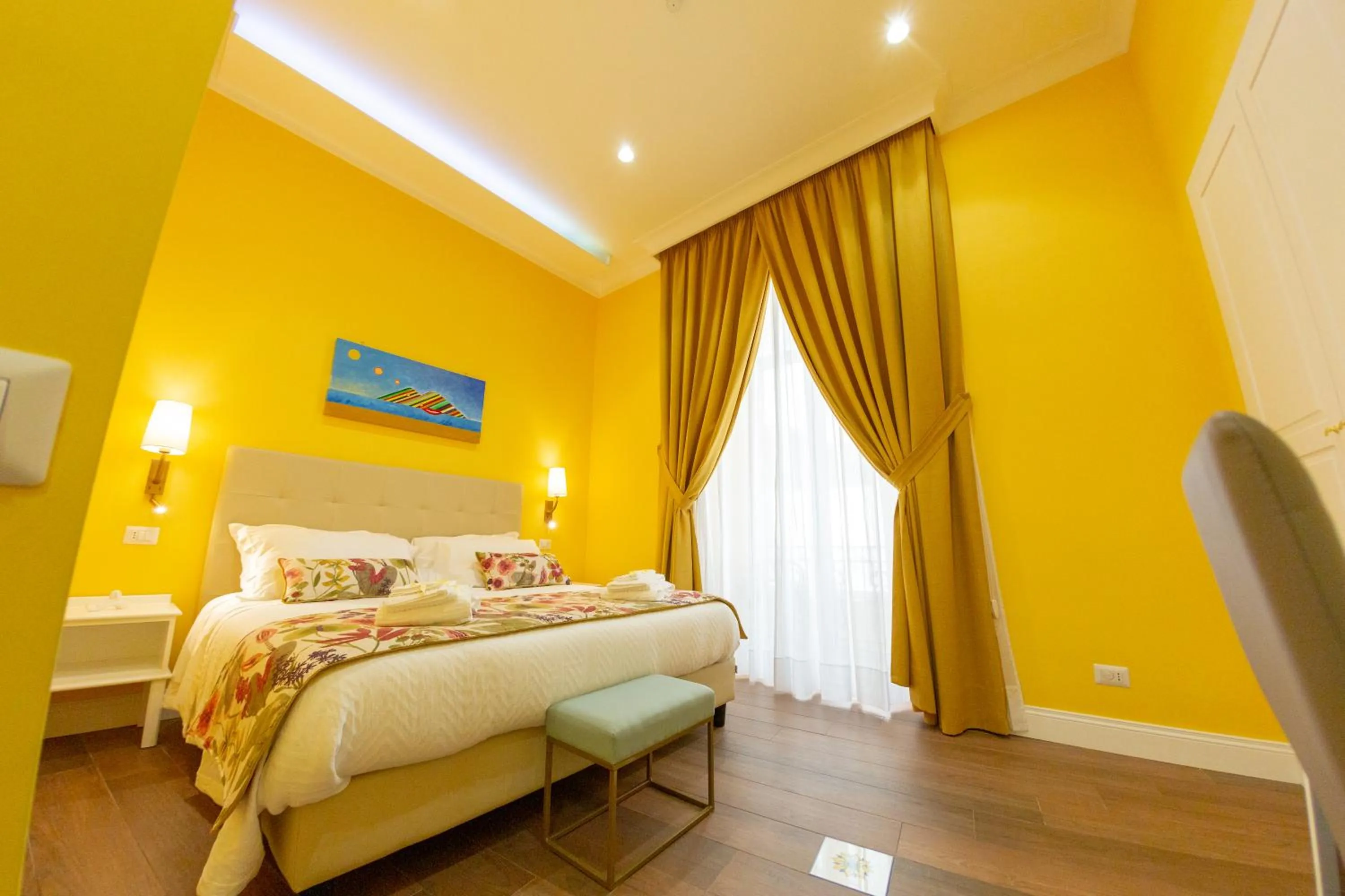 Bedroom, Bed in Suite CuoreNapoletano