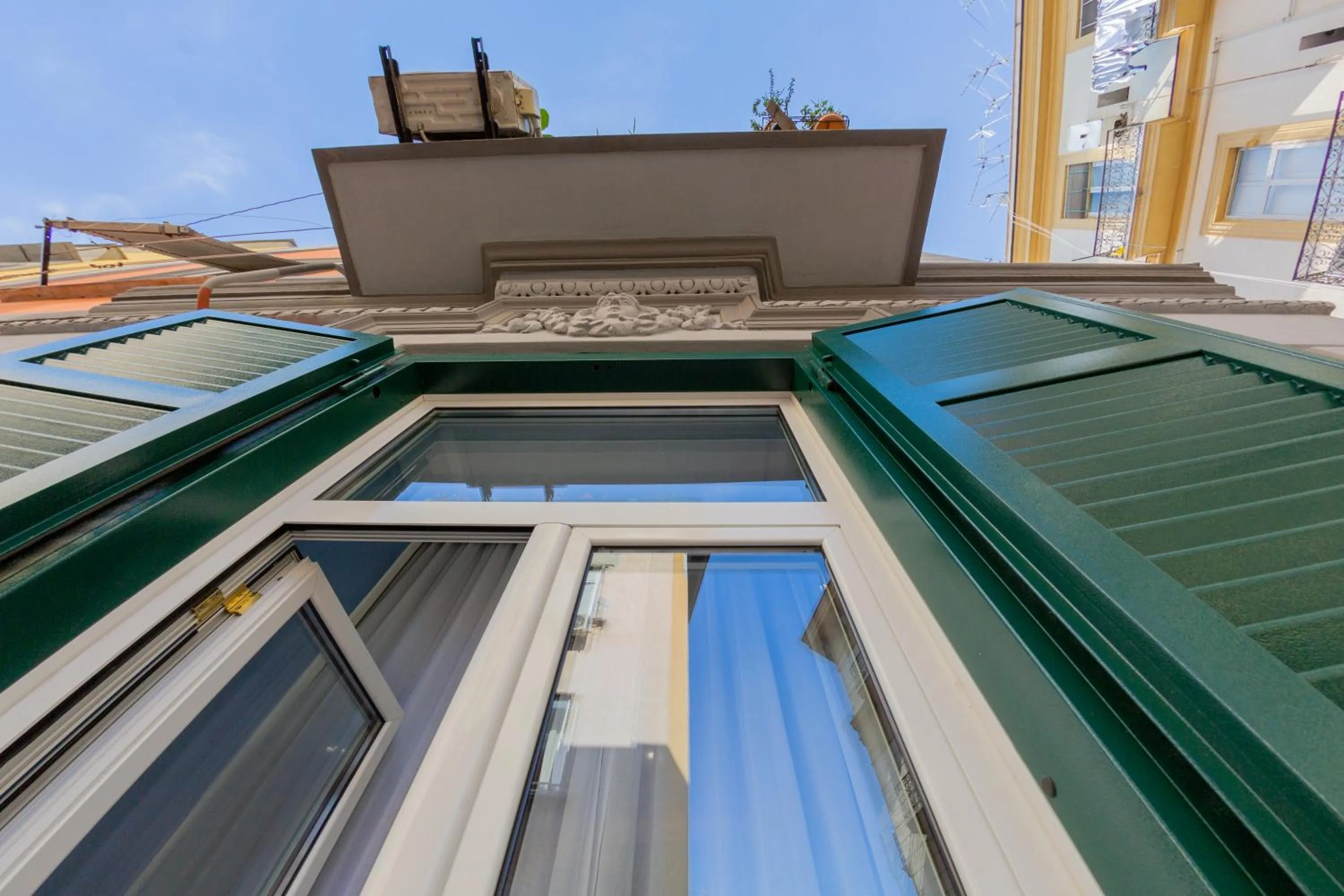 Decorative detail in Suite CuoreNapoletano