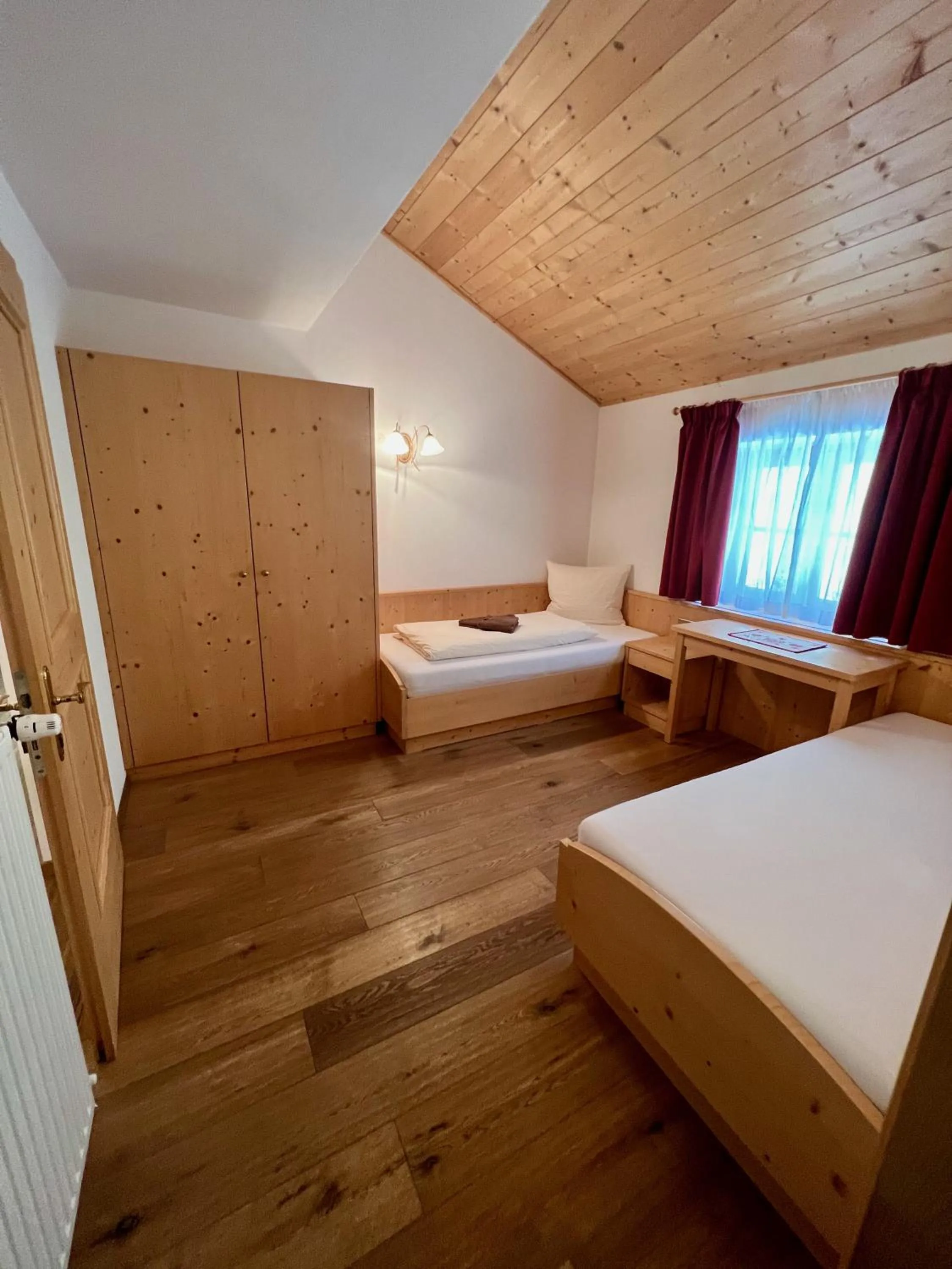 Bed in Gasthaus Bad Siess
