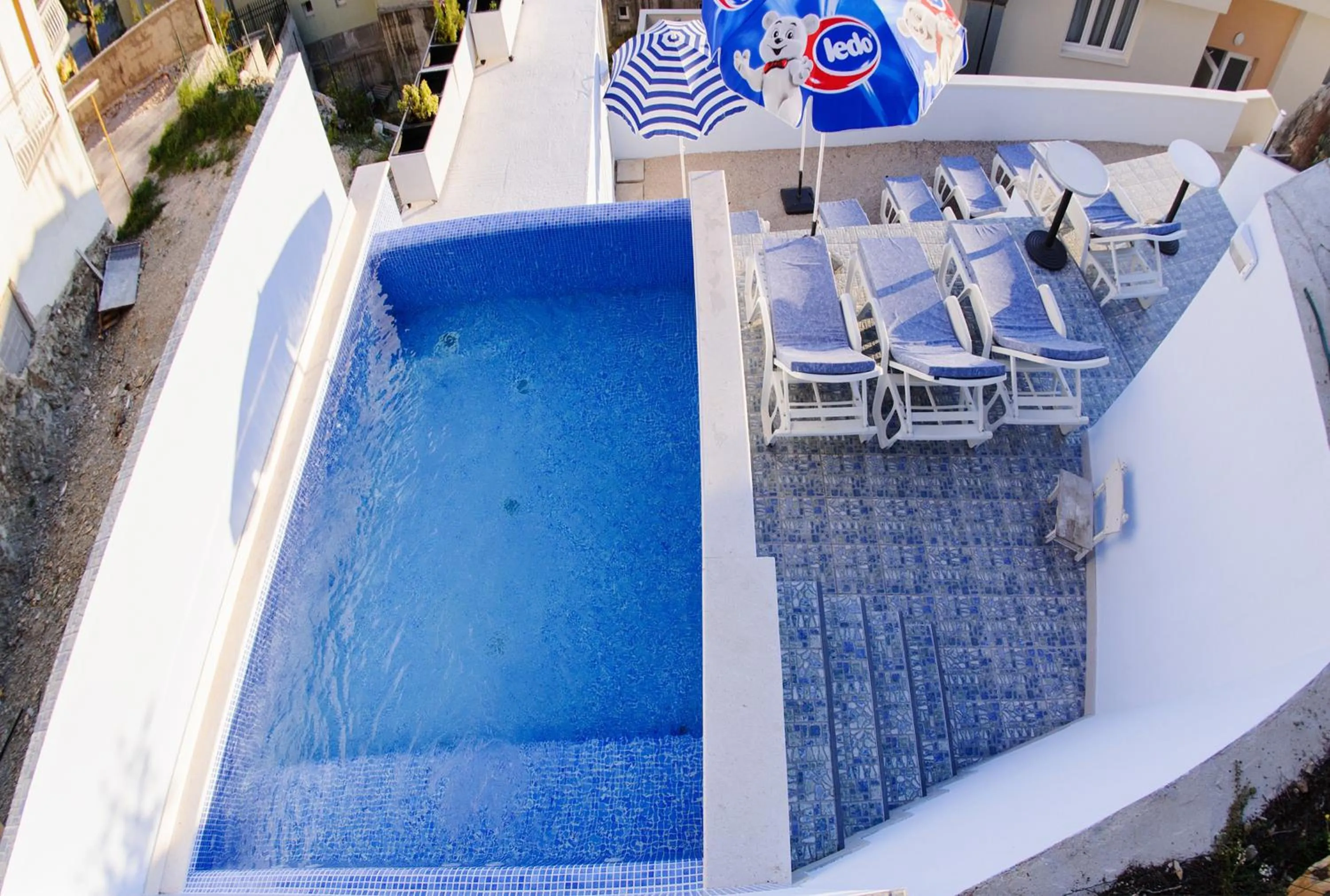 Swimming pool in Villa Palloma