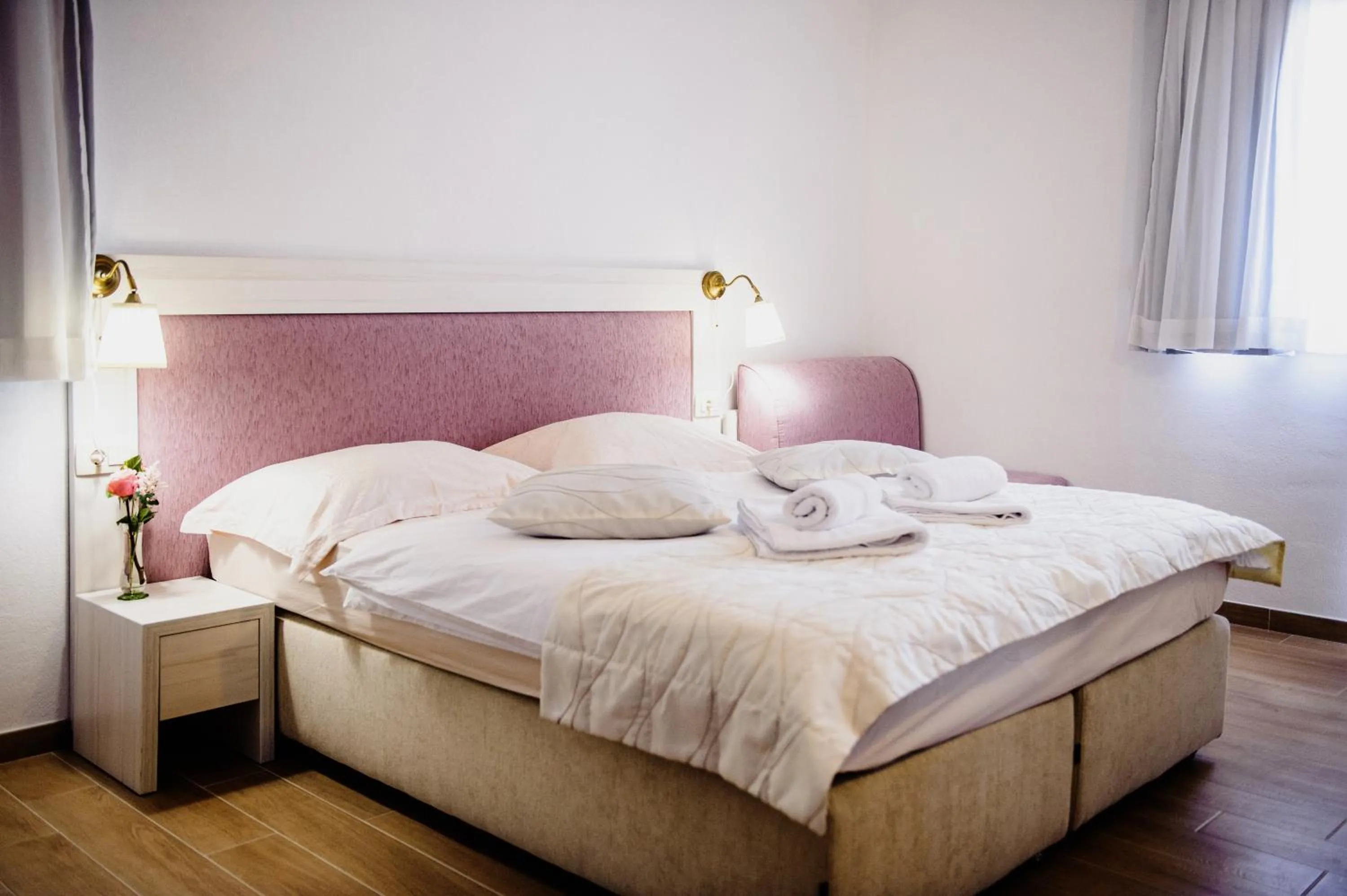 Bedroom, Bed in Villa Palloma