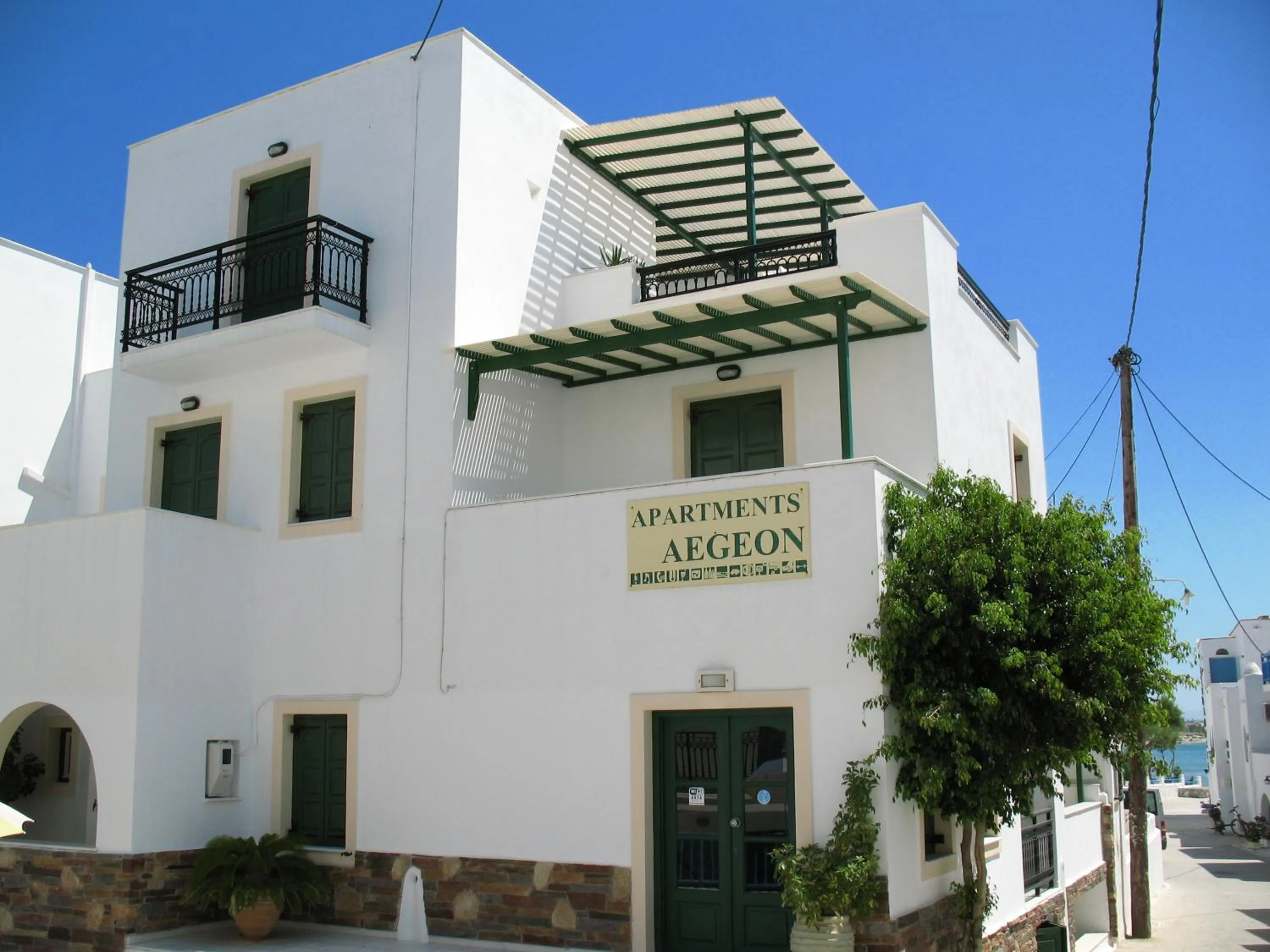 Facade/entrance in Aegeon Hotel