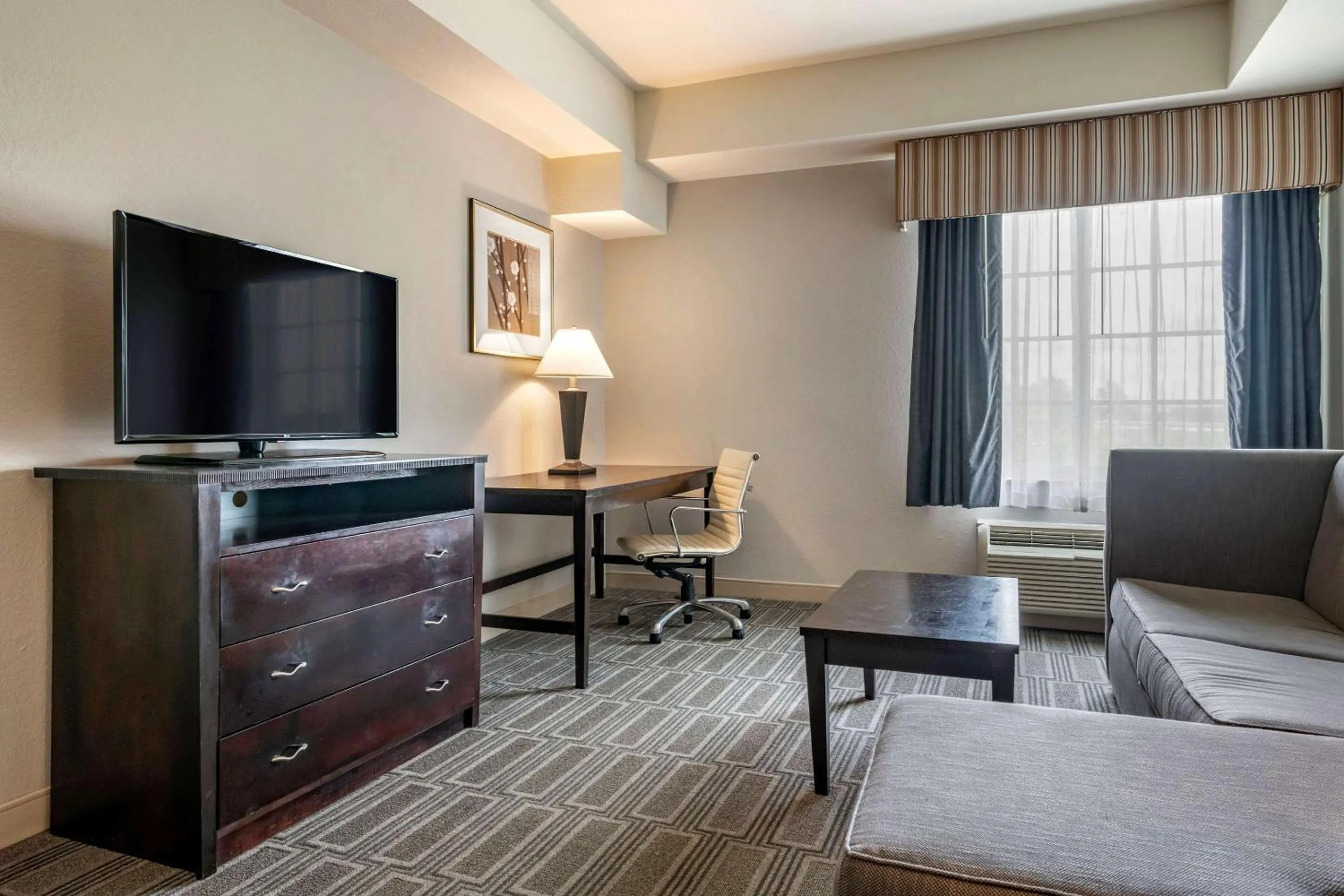 Bedroom in Comfort Inn & Suites Port Charlotte-Punta Gorda