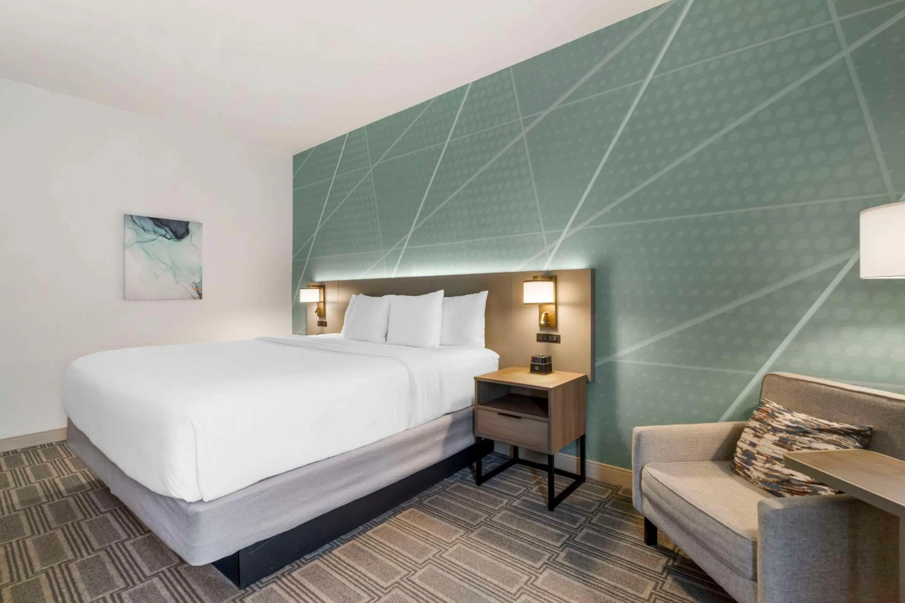 Bedroom, Bed in Comfort Inn & Suites Port Charlotte-Punta Gorda