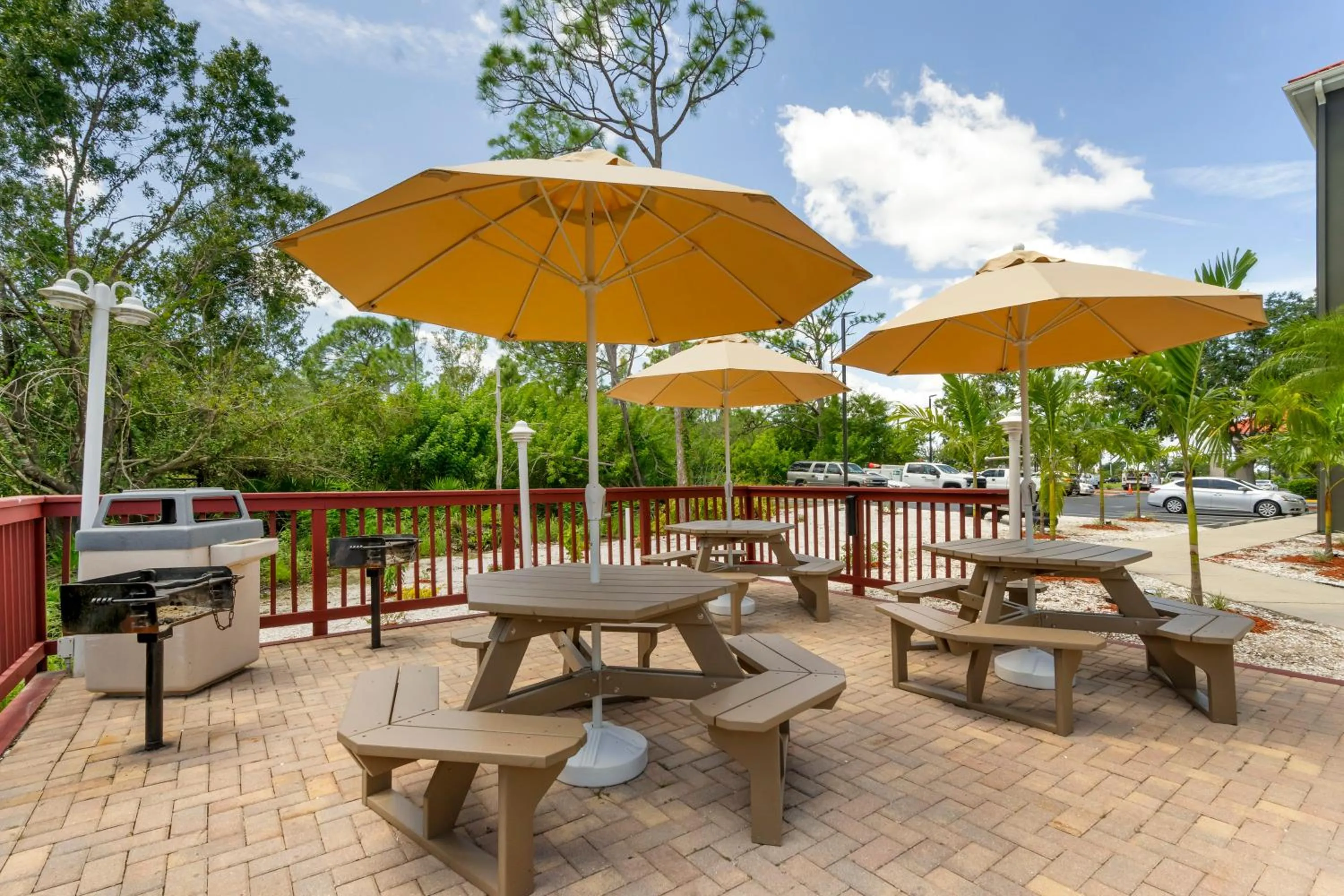 Restaurant/places to eat in Comfort Inn & Suites Port Charlotte-Punta Gorda