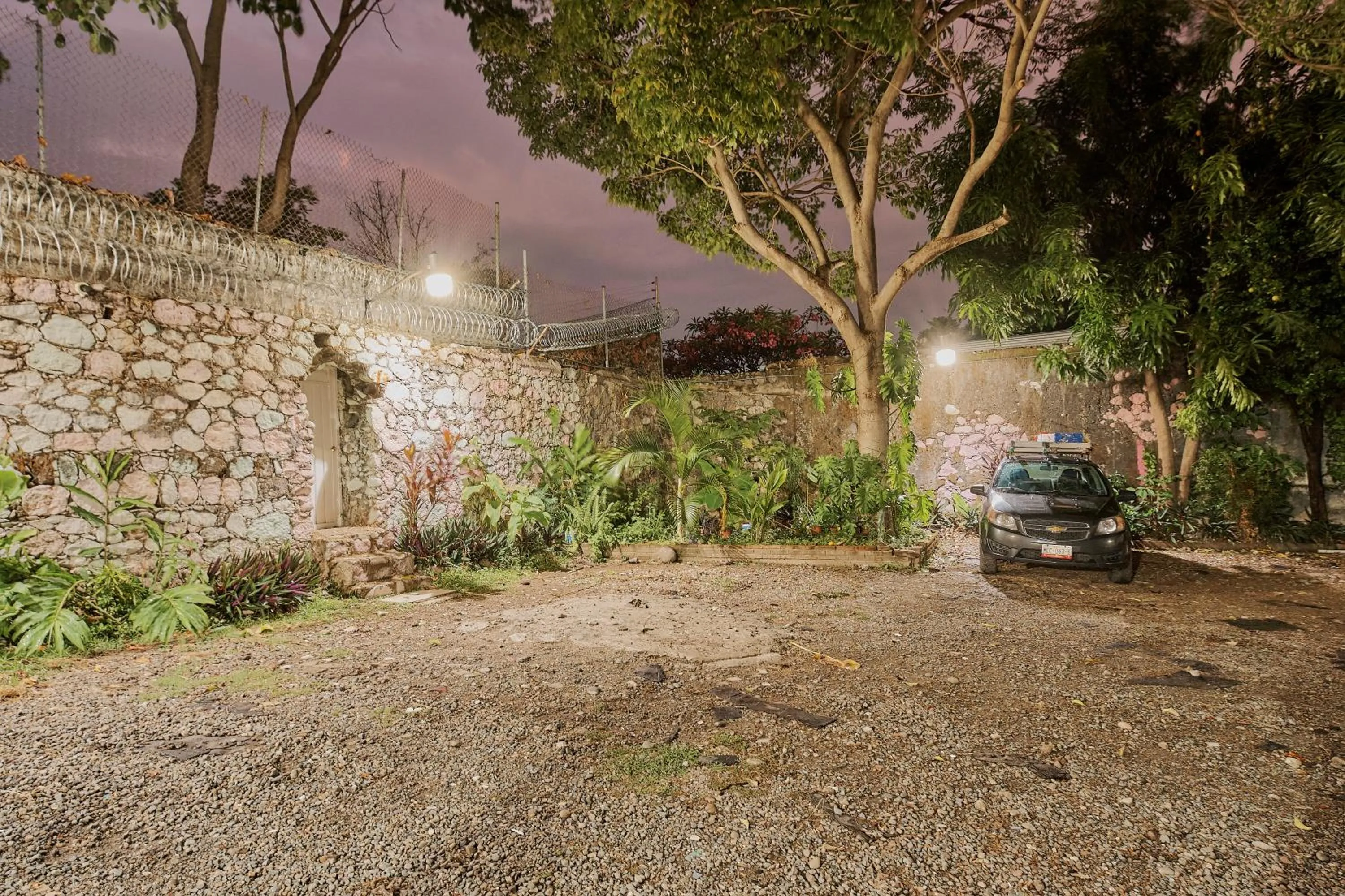 Parking in Hotel Cervantino