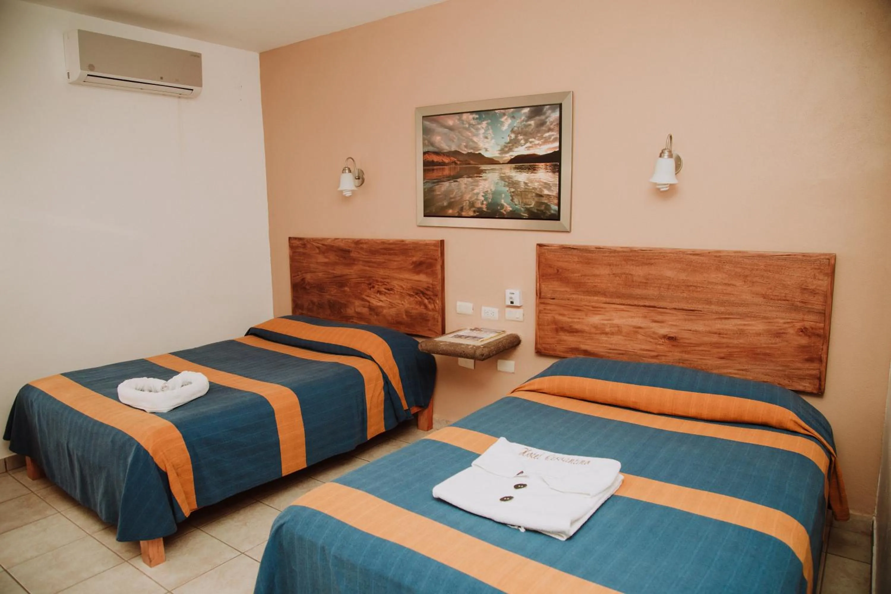 Bed in Hotel Cervantino