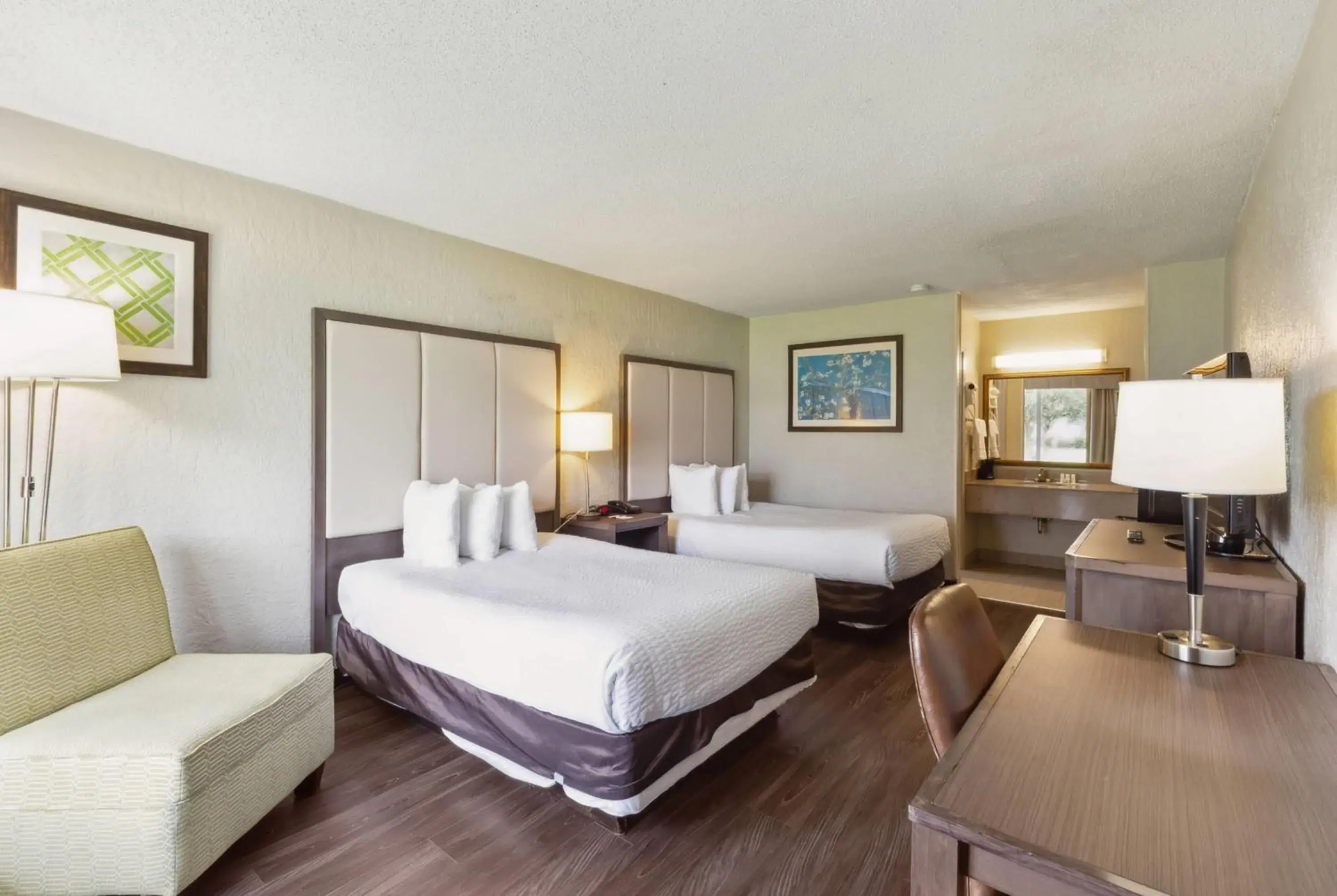 Double Room with Two Double Beds - First Floor/Smoking in Ramada by Wyndham Houma Double Room with Two Double Beds - First Floor/Smoking in Ramada by Wyndham Houma