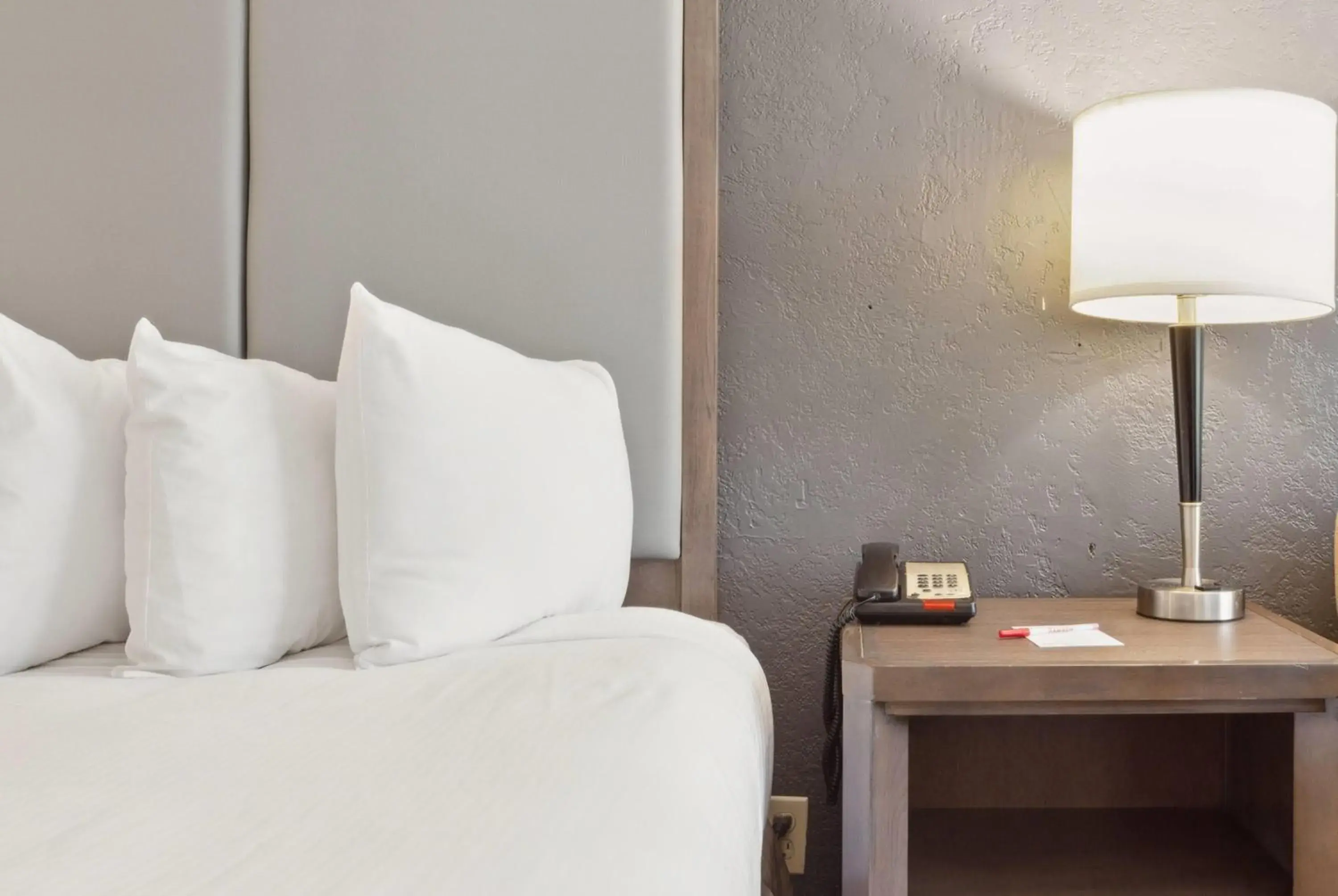 King Room - First Floor/Smoking in Ramada by Wyndham Houma King Room - First Floor/Smoking in Ramada by Wyndham Houma