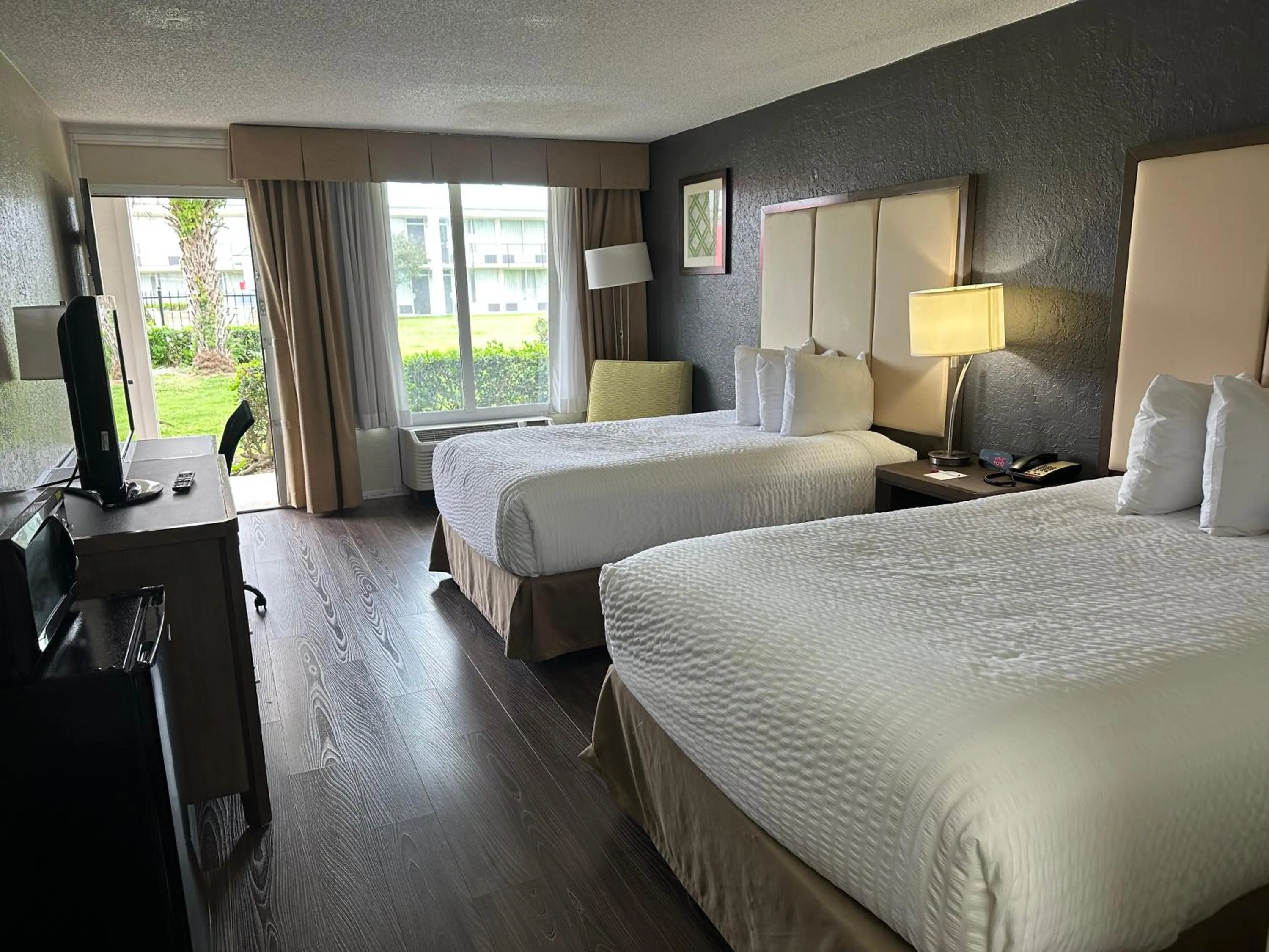 Bed in Ramada by Wyndham Houma