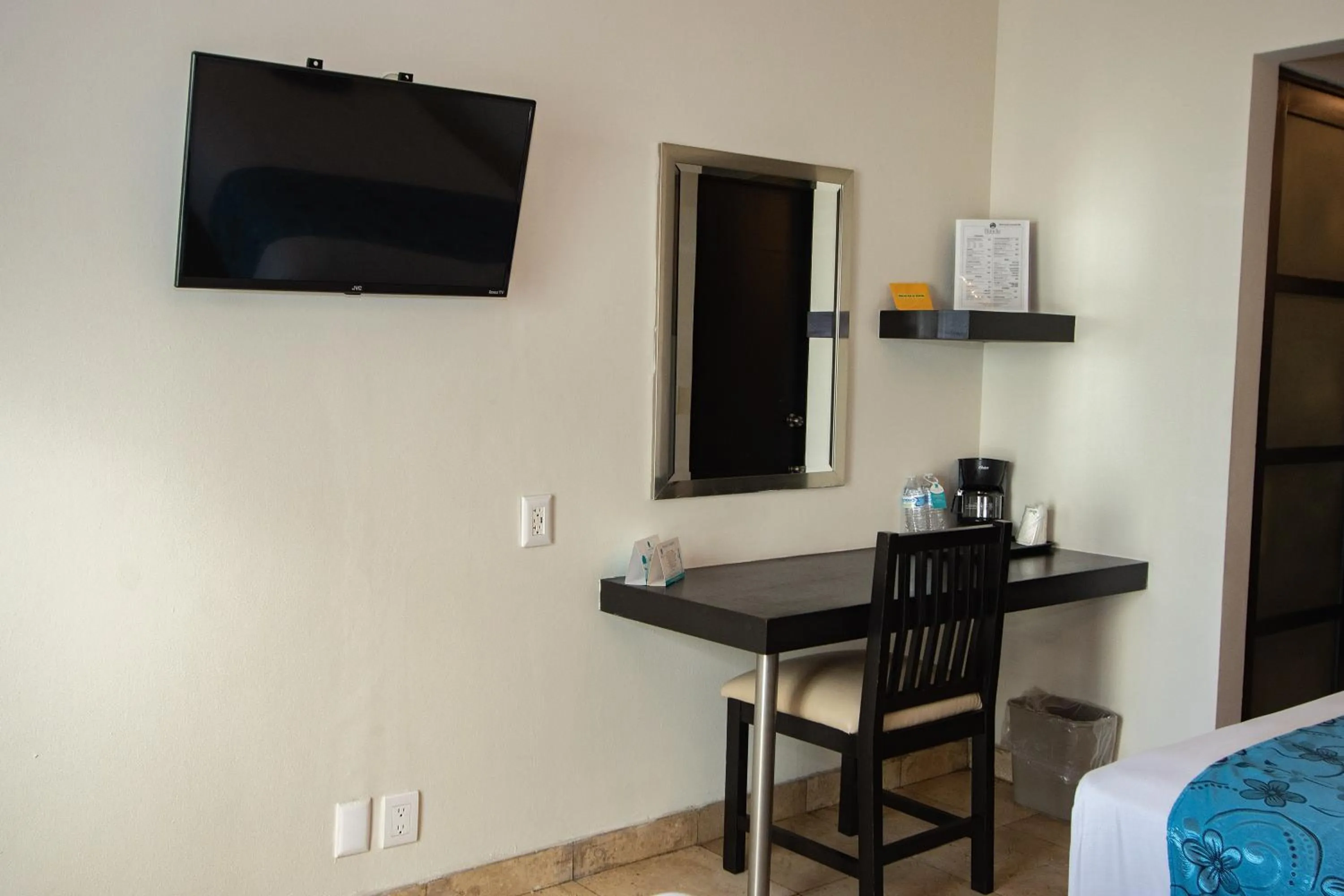 Bed in Coral Island Beach View Hotel