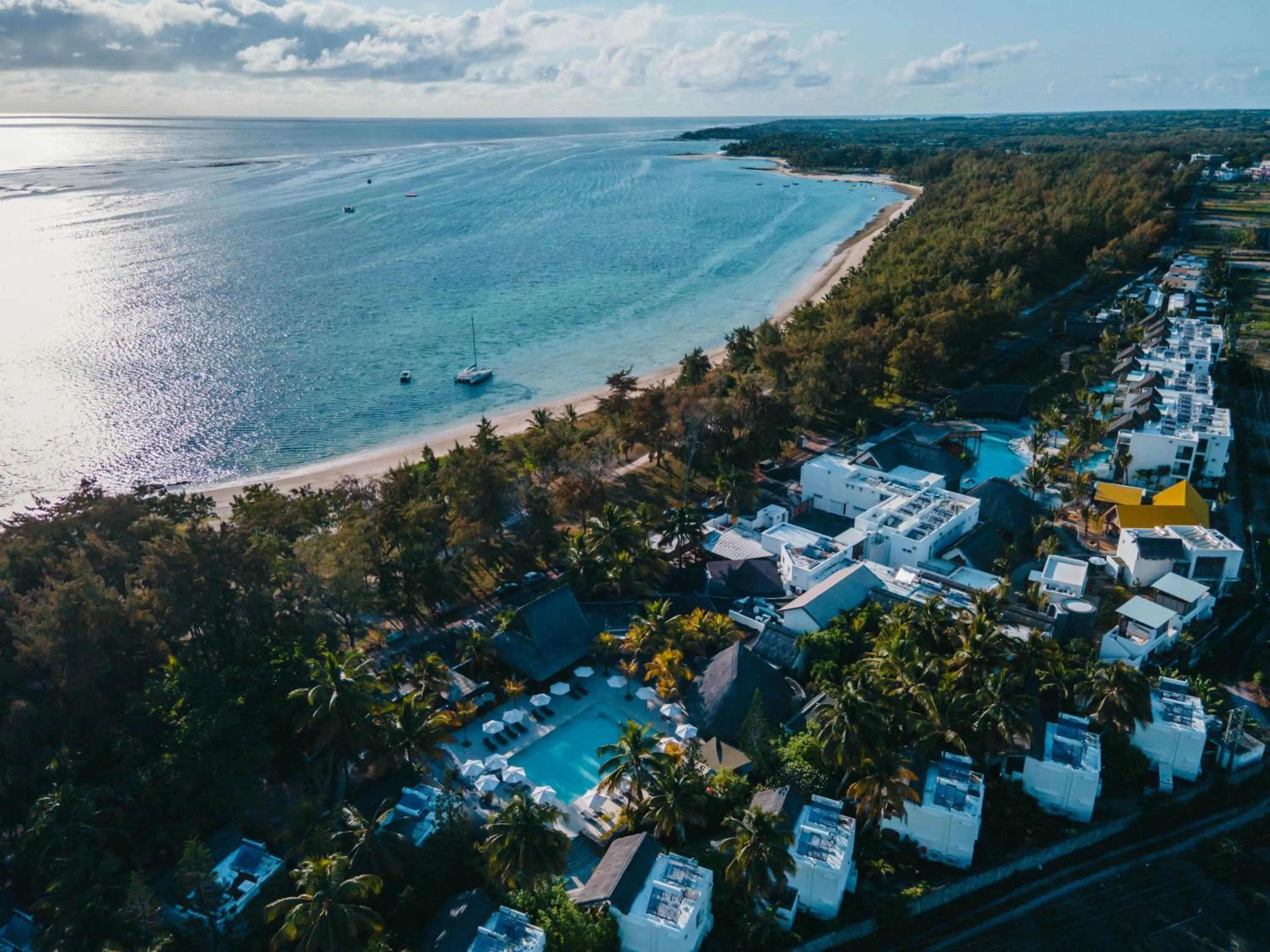 Bird's eye view in Sunrise Attitude (Adults Only)